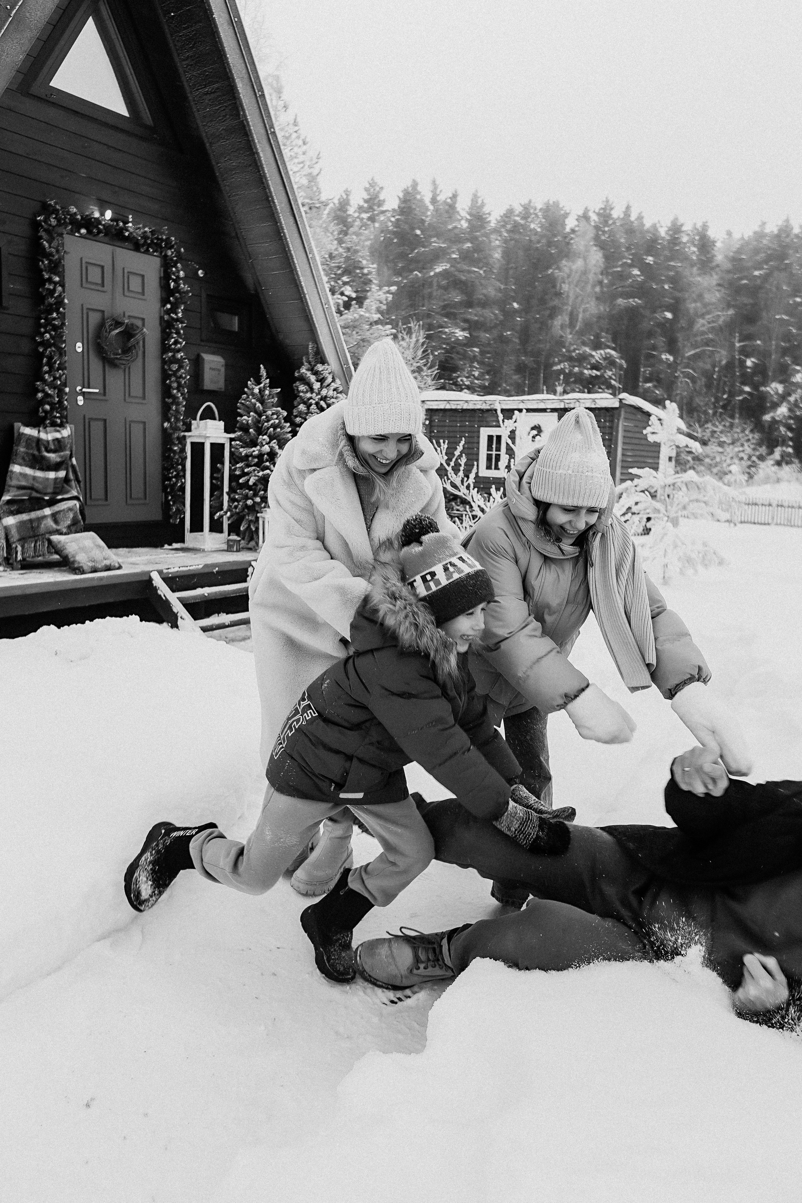 Сканди (зима). Семейный фотограф Тюмень, фотограф на роды Салмина Мария