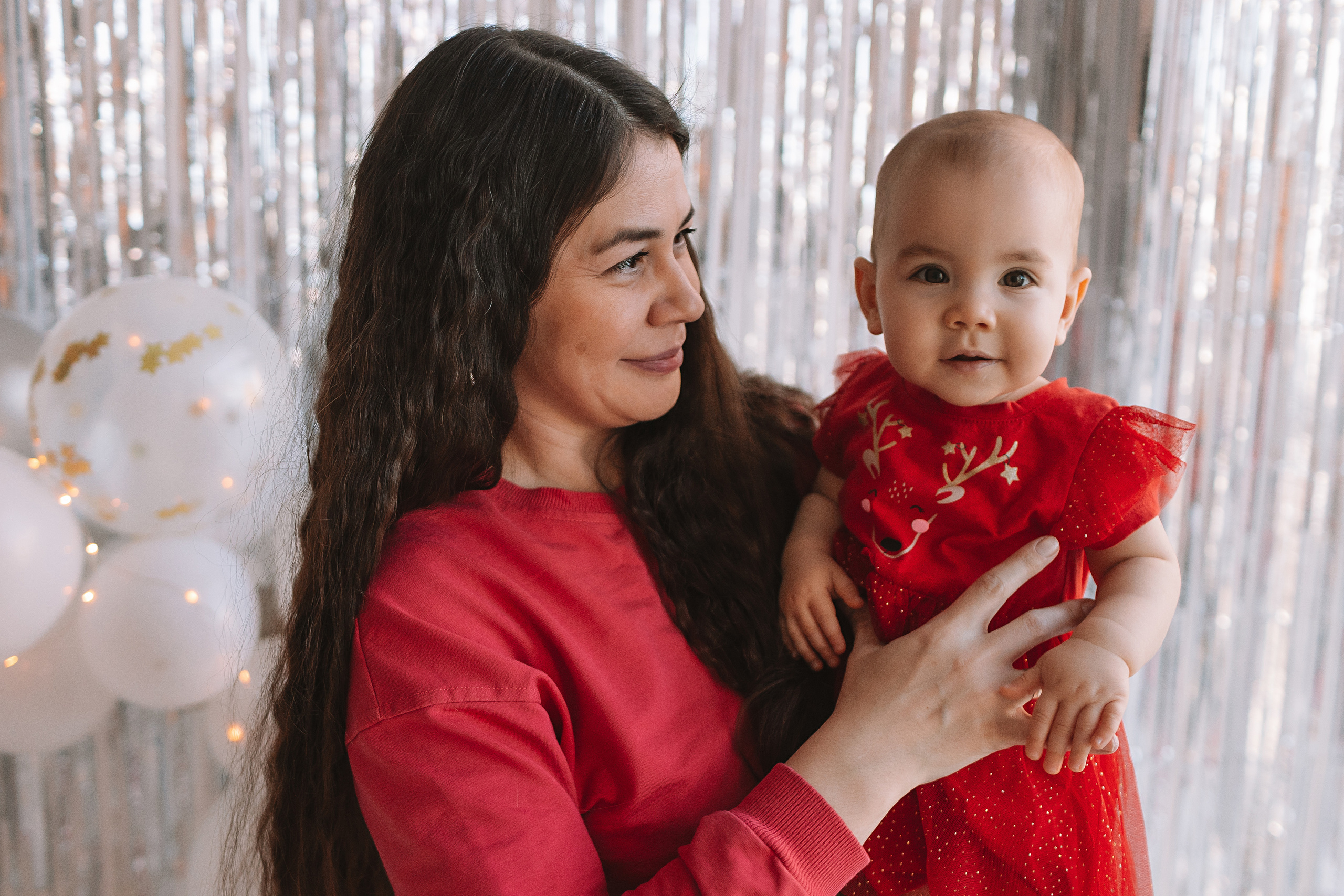 Годик в ВВ студио. Семейный фотограф Тюмень, фотограф на роды Салмина Мария