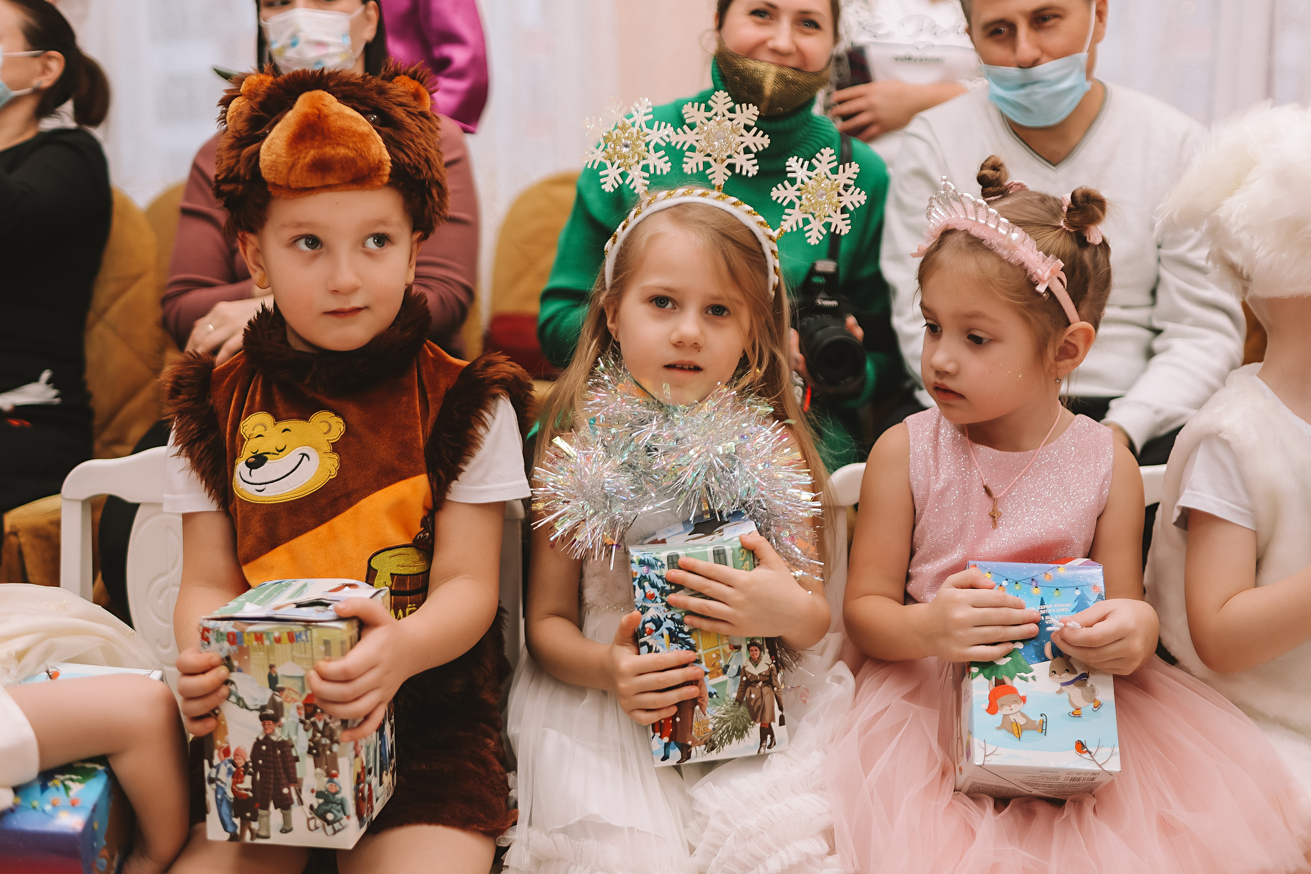 Репортаж новогоднего утренника. Семейный фотограф Тюмень, фотограф на роды Салмина Мария