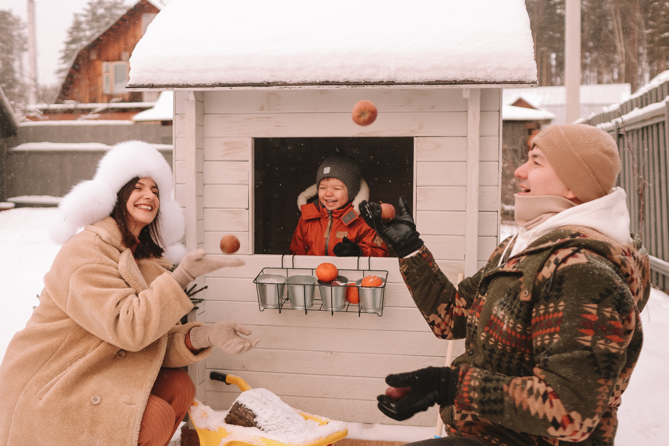 Локация Тишина (семья). Семейный фотограф Тюмень, фотограф на роды Салмина Мария