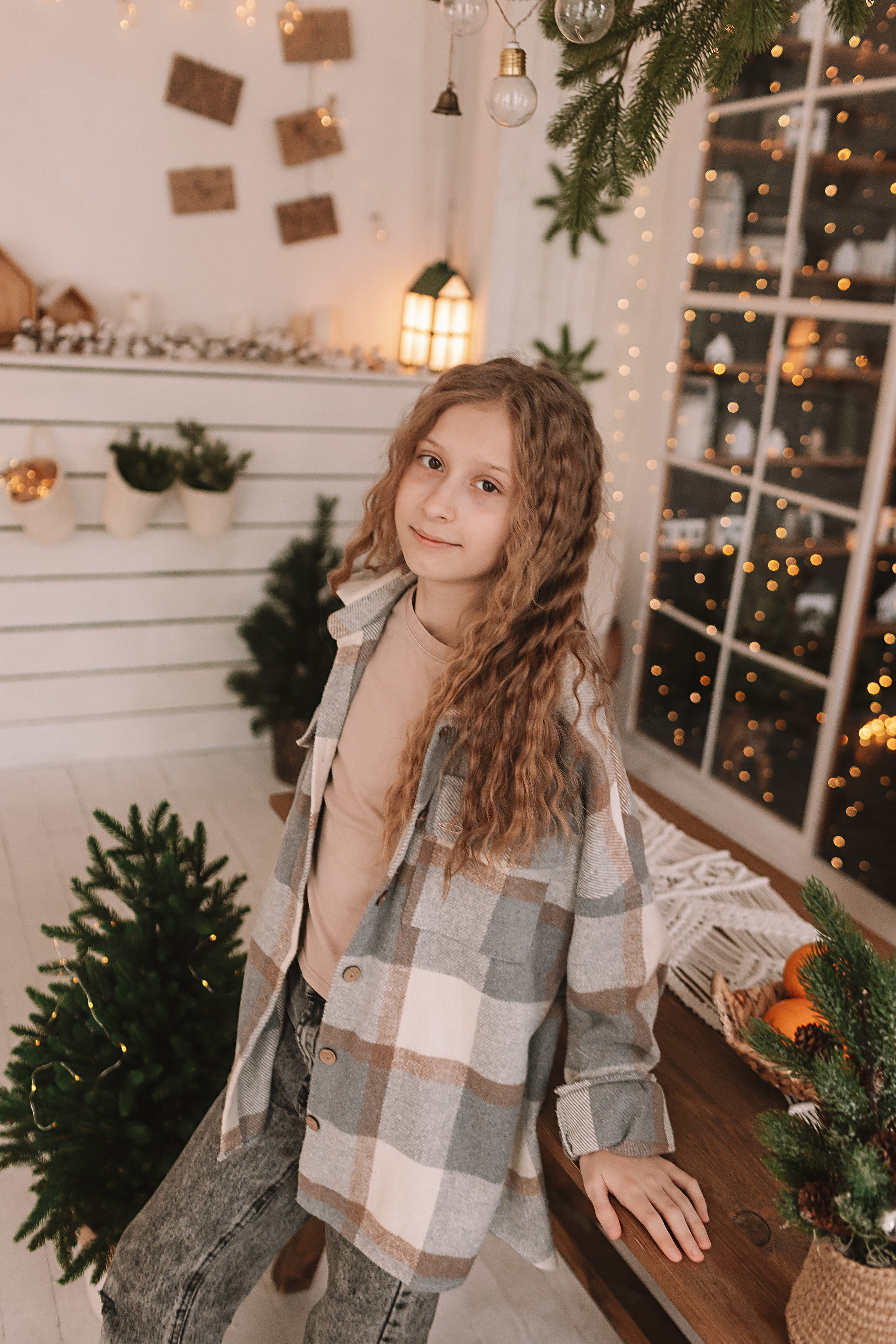 Новогодняя школьная в студии. Семейный фотограф Тюмень, фотограф на роды Салмина Мария