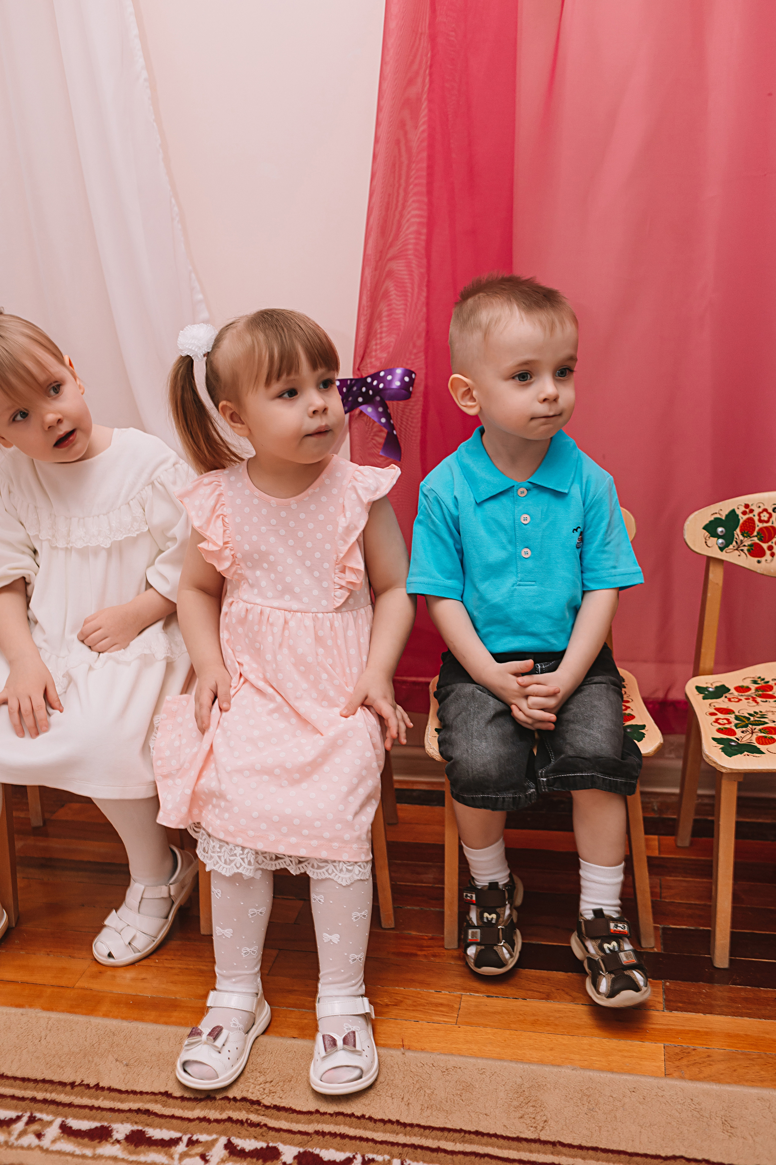 Утренник садик. Семейный фотограф Тюмень, фотограф на роды Салмина Мария