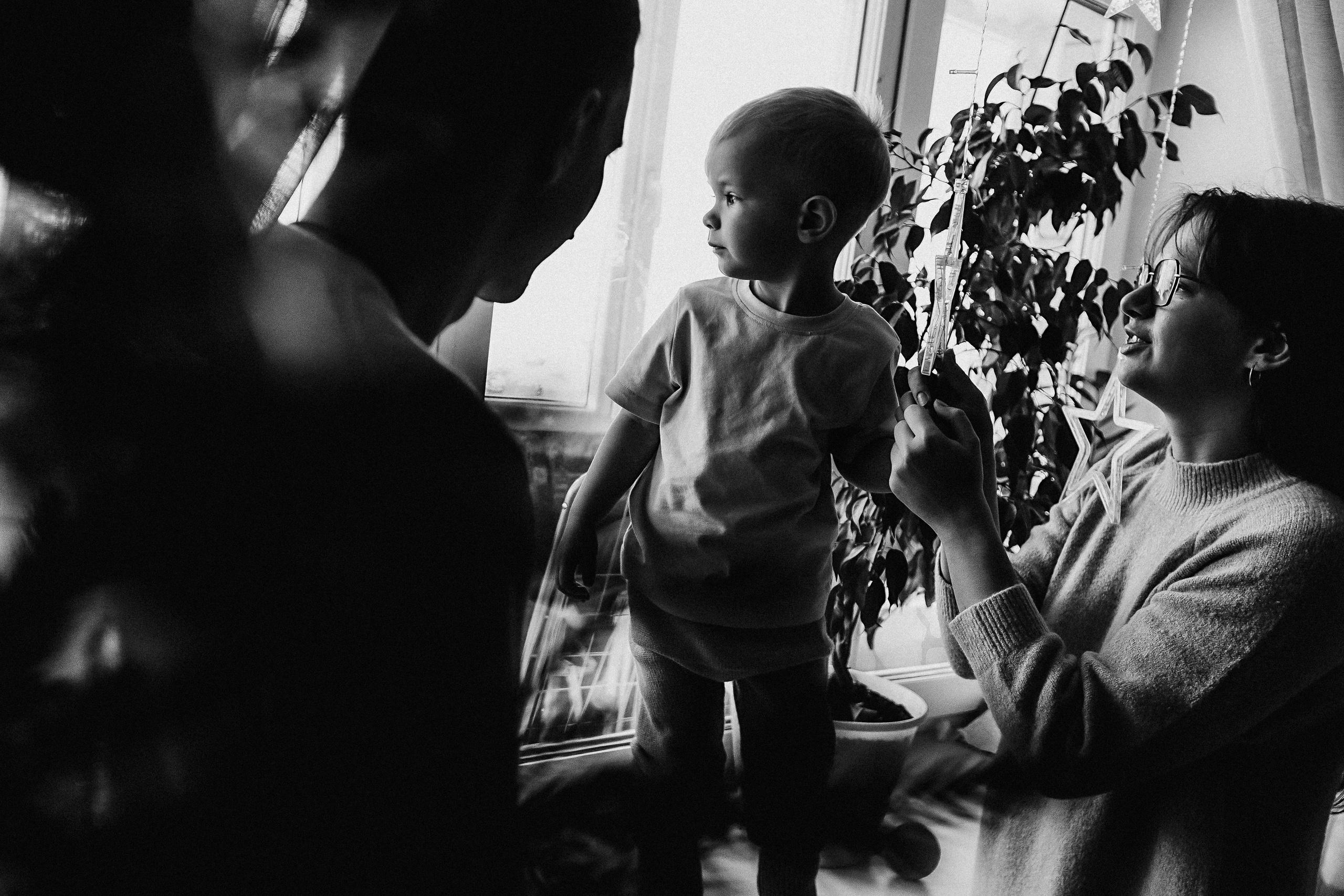 Очень активный Лев. Семейный фотограф Тюмень, фотограф на роды Салмина Мария