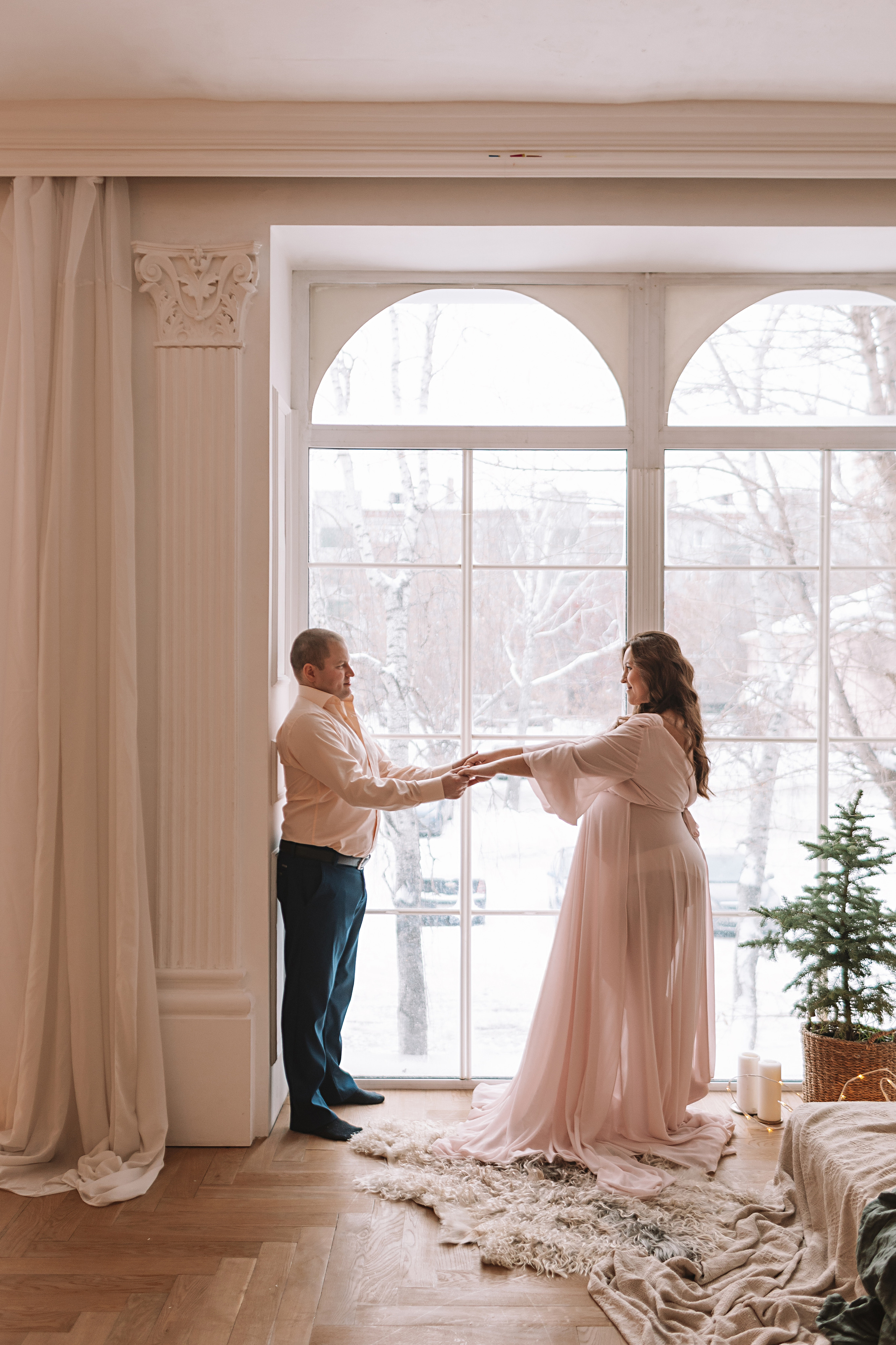 Студия Че (новогодняя). Семейный фотограф Тюмень, фотограф на роды Салмина Мария