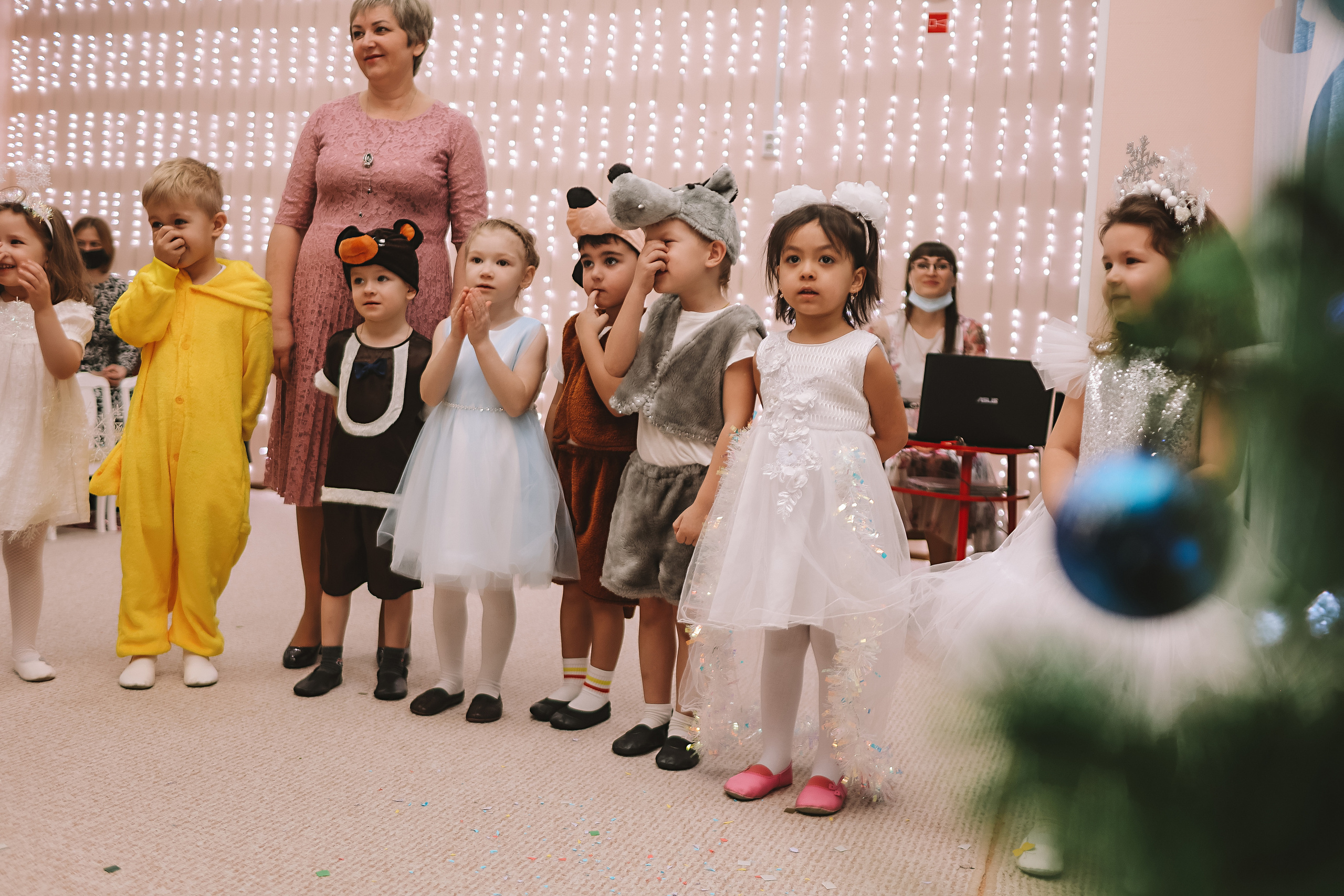 Репортаж новогоднего утренника. Семейный фотограф Тюмень, фотограф на роды Салмина Мария