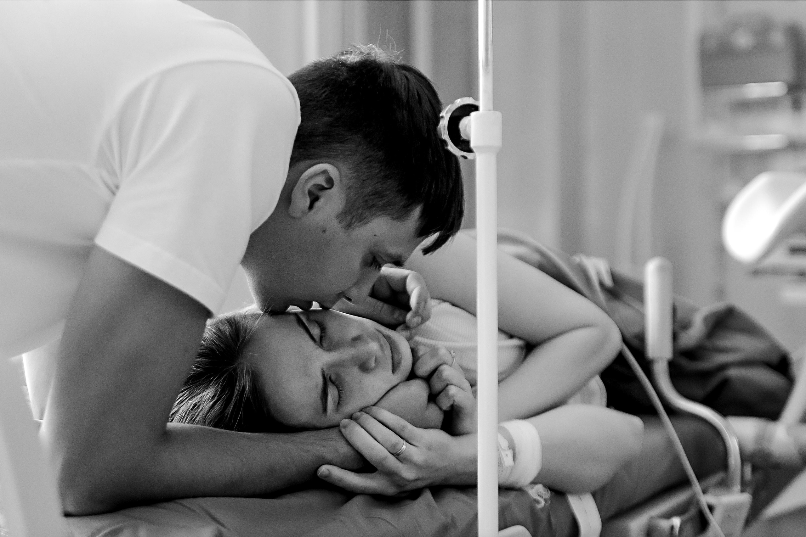 София. Семейный фотограф Тюмень, фотограф на роды Салмина Мария