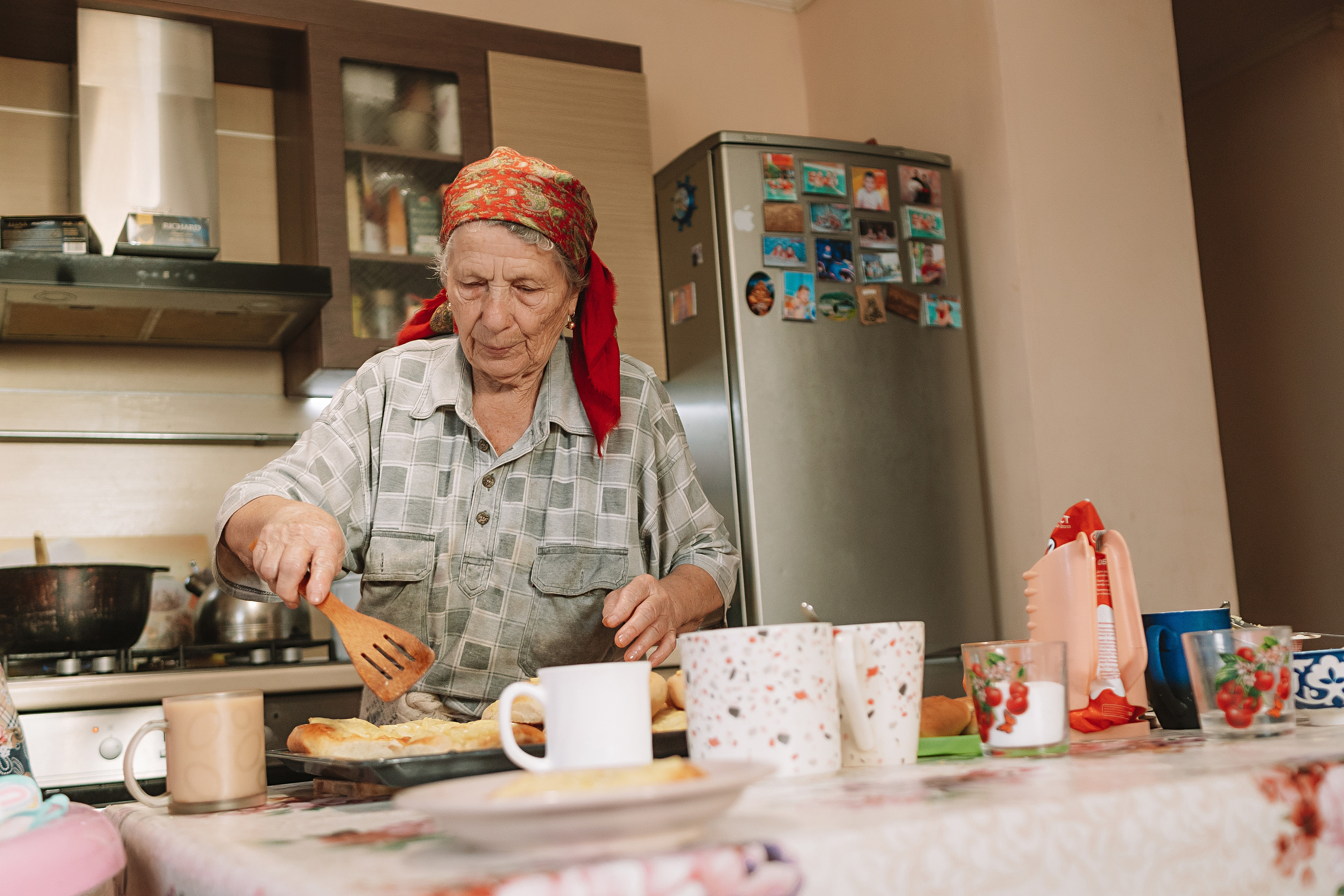 Большая семья (17 человек в частном доме, 2 часа). Семейный фотограф Тюмень, фотограф на роды Салмина Мария