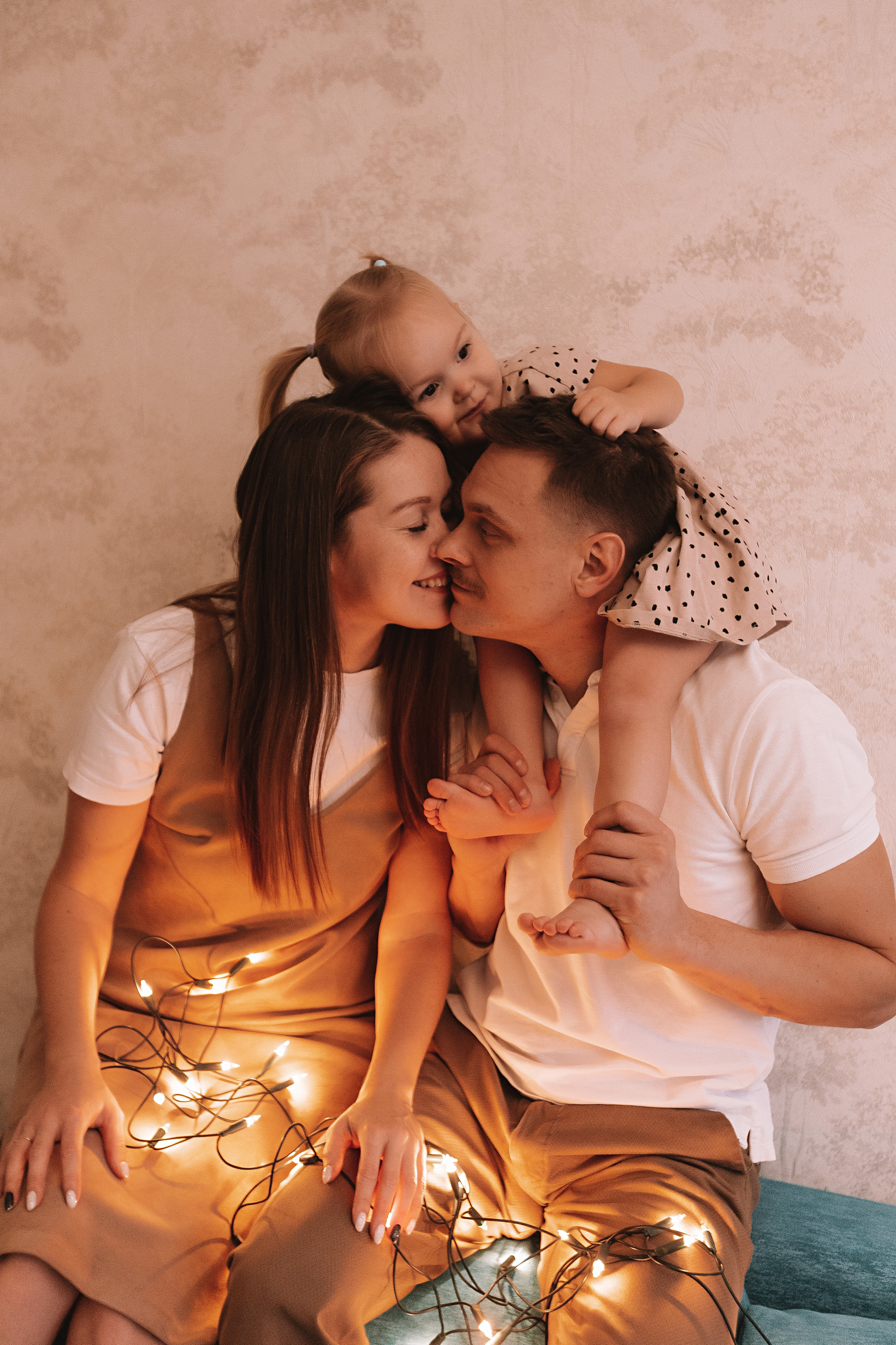 Новогодняя. Семейный фотограф Тюмень, фотограф на роды Салмина Мария