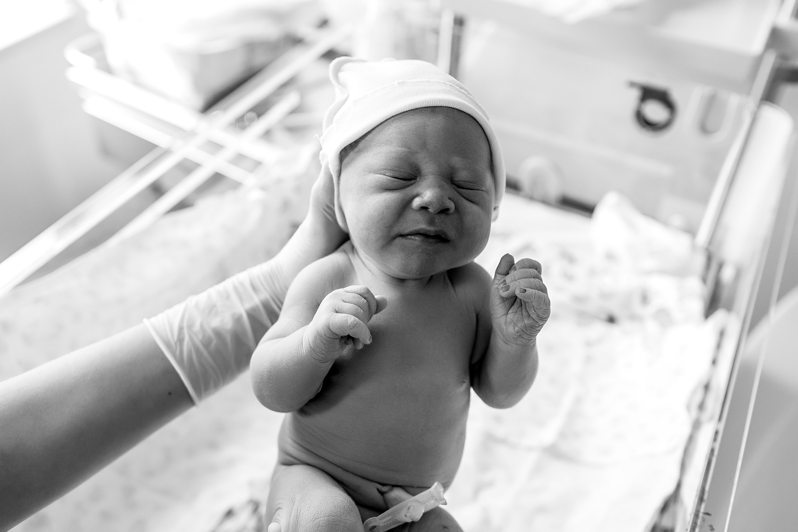 Мать и Дитя. Семейный фотограф Тюмень, фотограф на роды Салмина Мария