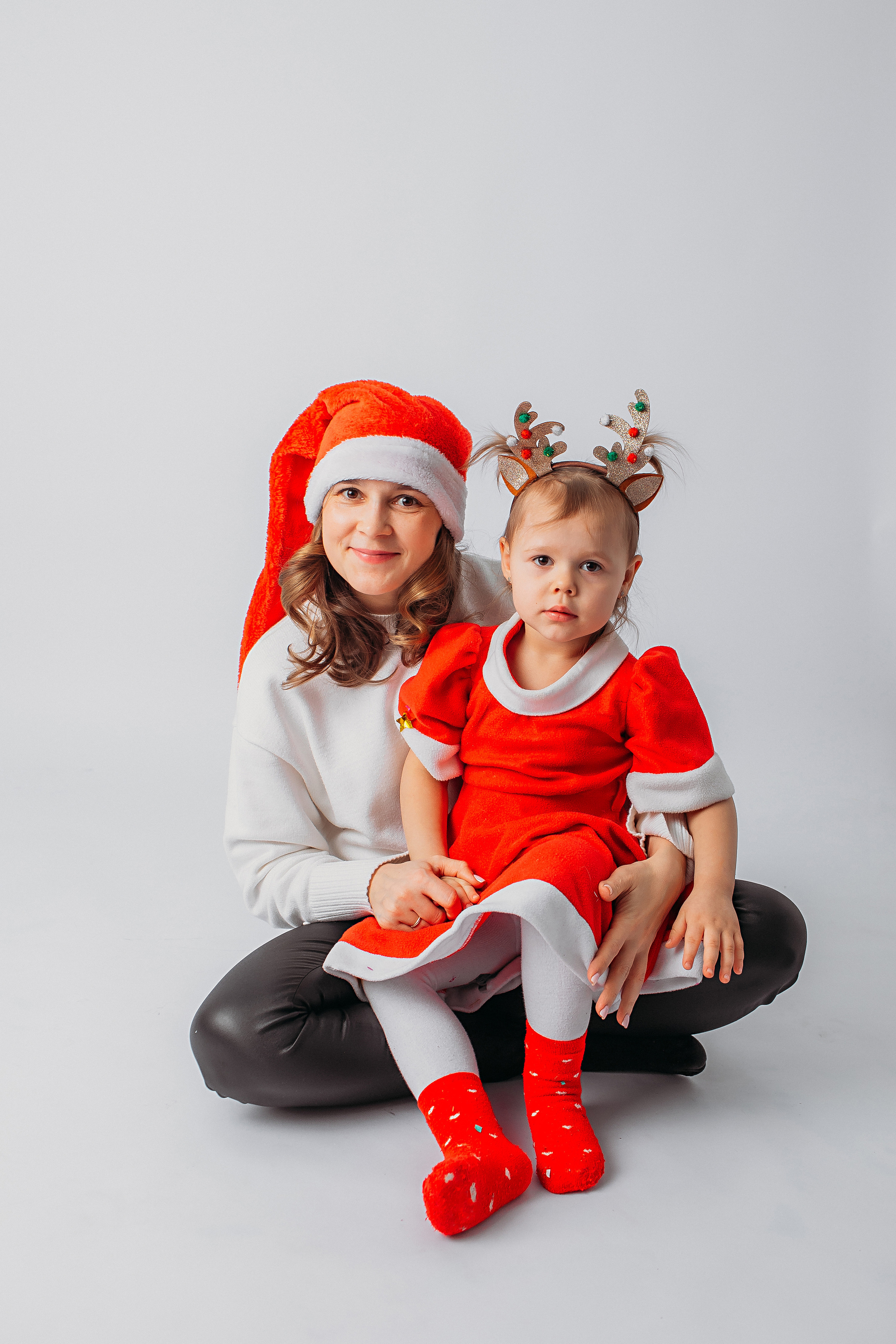 Минимализм 2022-2023. Семейный фотограф Тюмень, фотограф на роды Салмина Мария