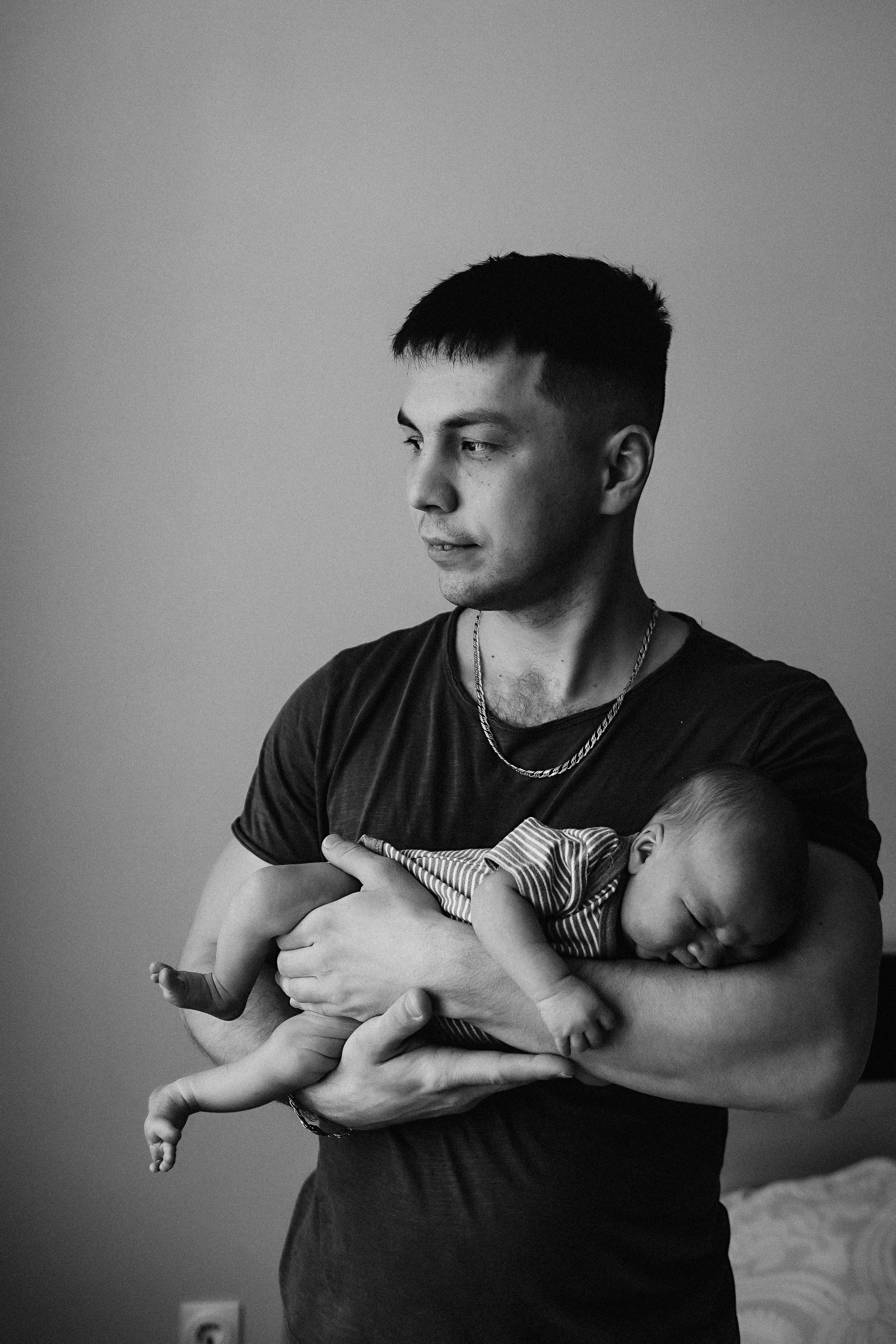 Руслан. Семейный фотограф Тюмень, фотограф на роды Салмина Мария