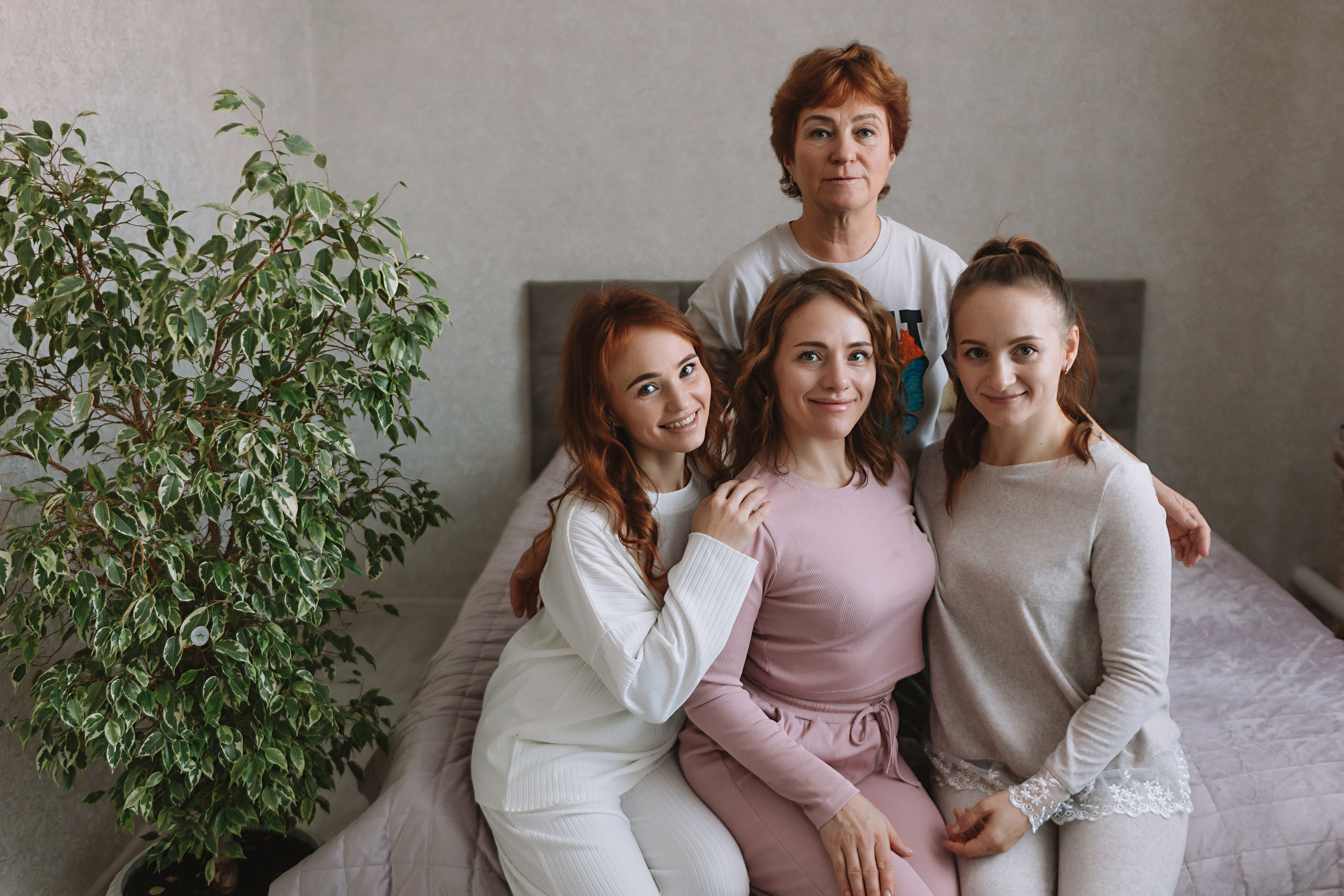 Большая семья (17 человек в частном доме, 2 часа). Семейный фотограф Тюмень, фотограф на роды Салмина Мария