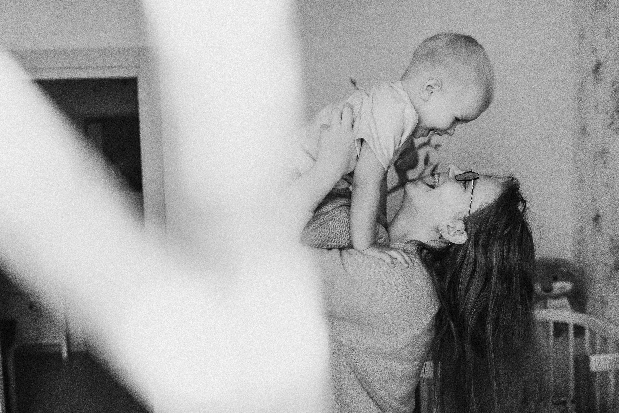 Очень активный Лев. Семейный фотограф Тюмень, фотограф на роды Салмина Мария