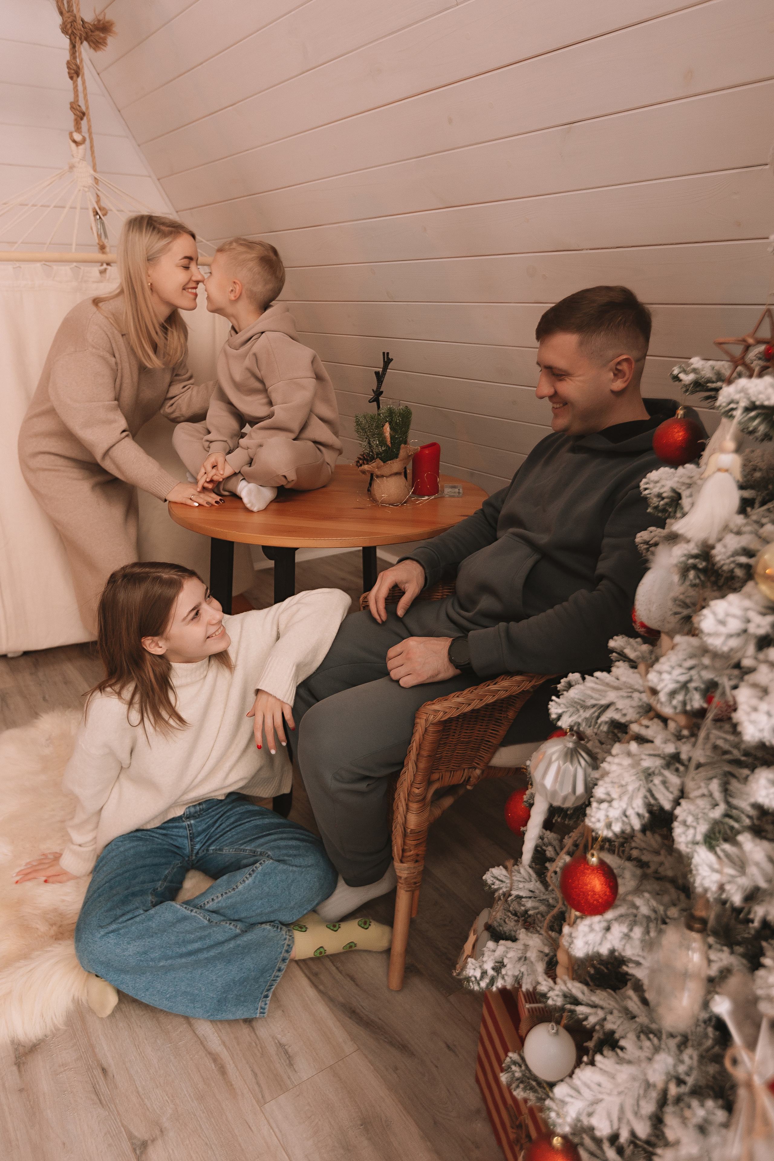 Сканди (зима). Семейный фотограф Тюмень, фотограф на роды Салмина Мария