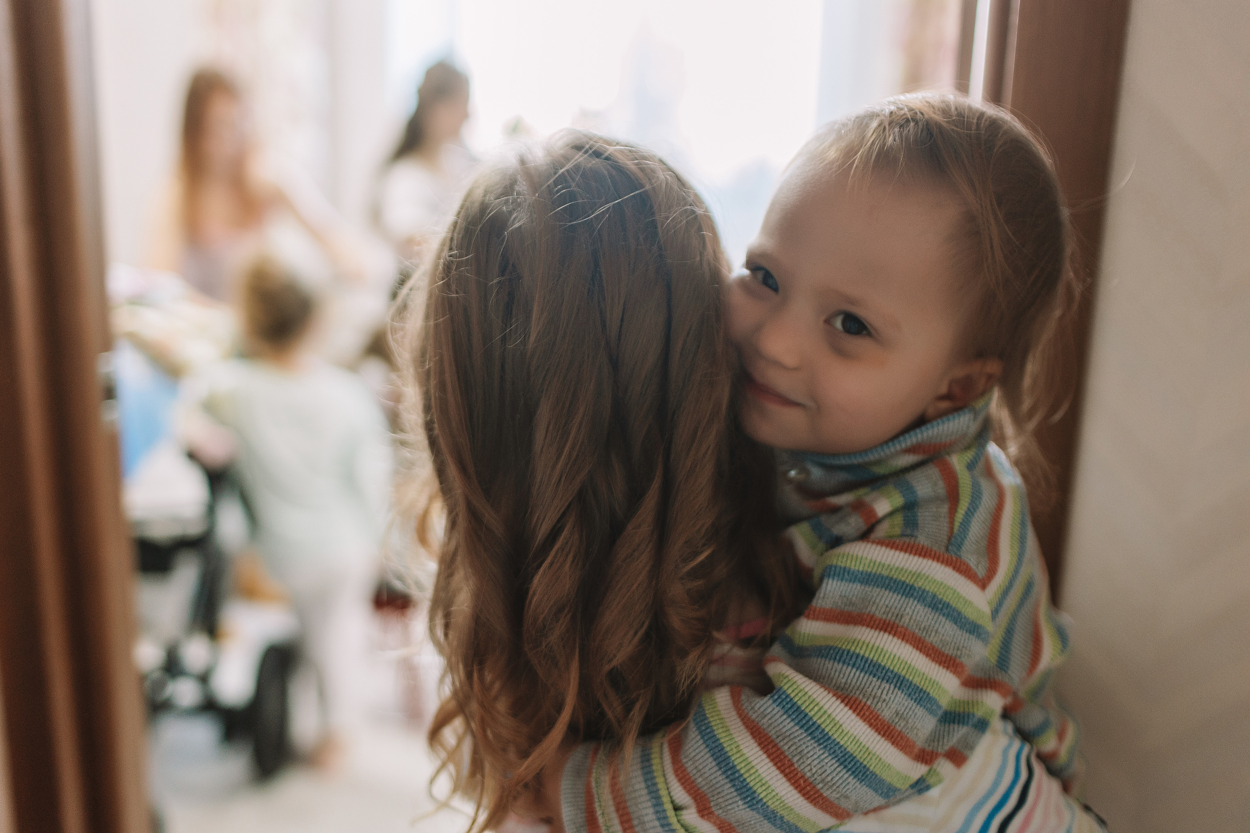 Большая семья (17 человек в частном доме, 2 часа). Семейный фотограф Тюмень, фотограф на роды Салмина Мария