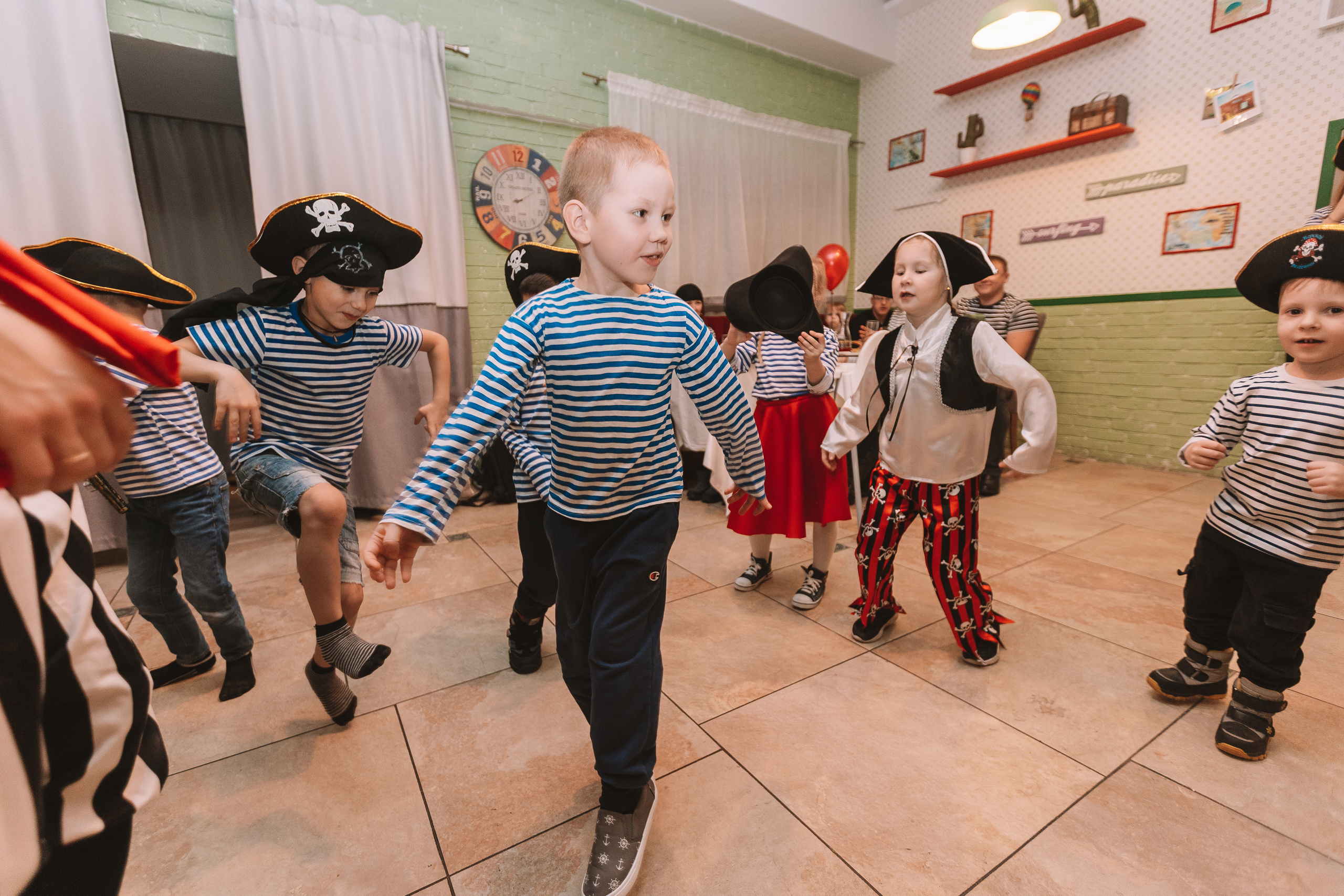 Андерсон. Семейный фотограф Тюмень, фотограф на роды Салмина Мария