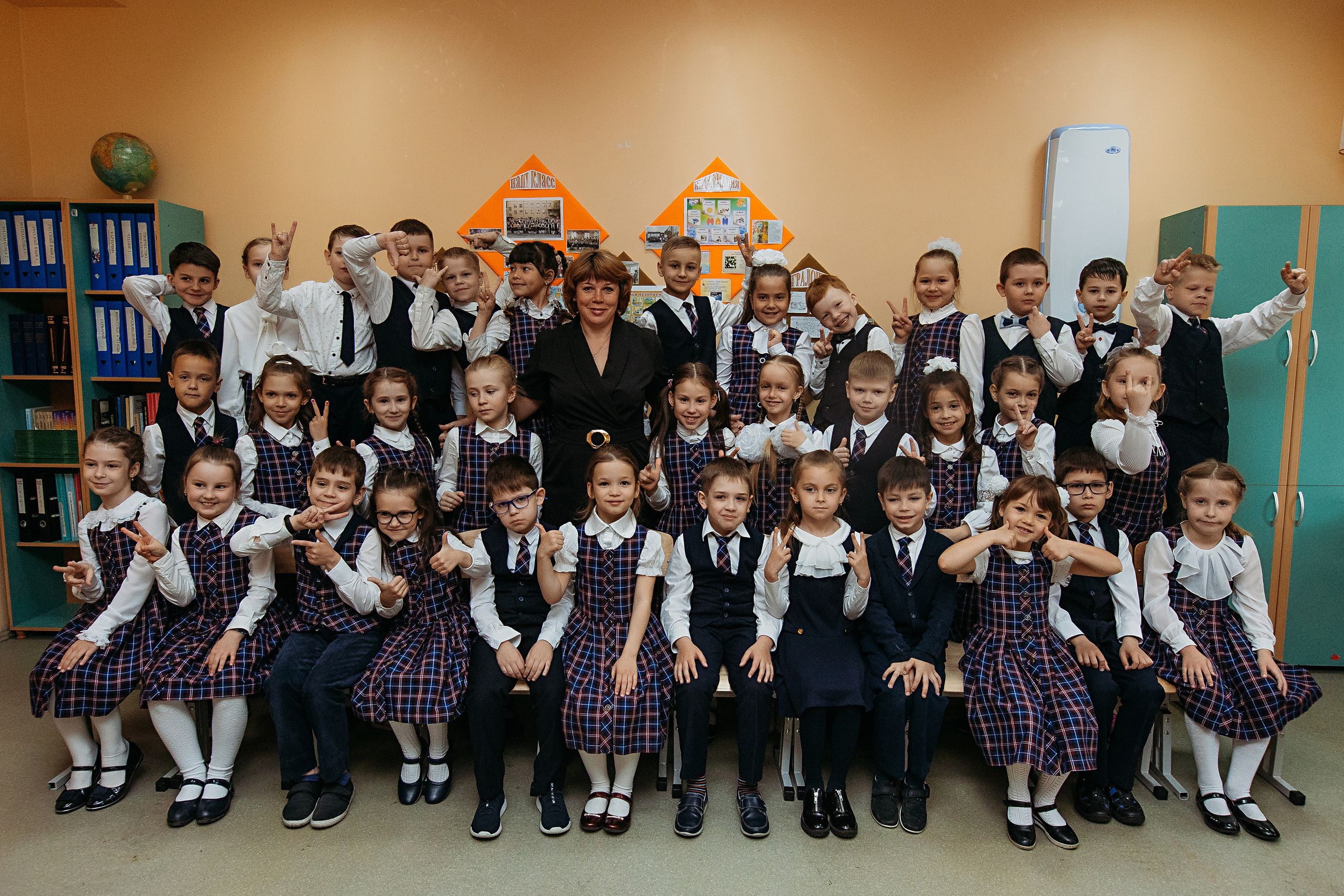 Общее+портреты школа. Семейный фотограф Тюмень, фотограф на роды Салмина Мария