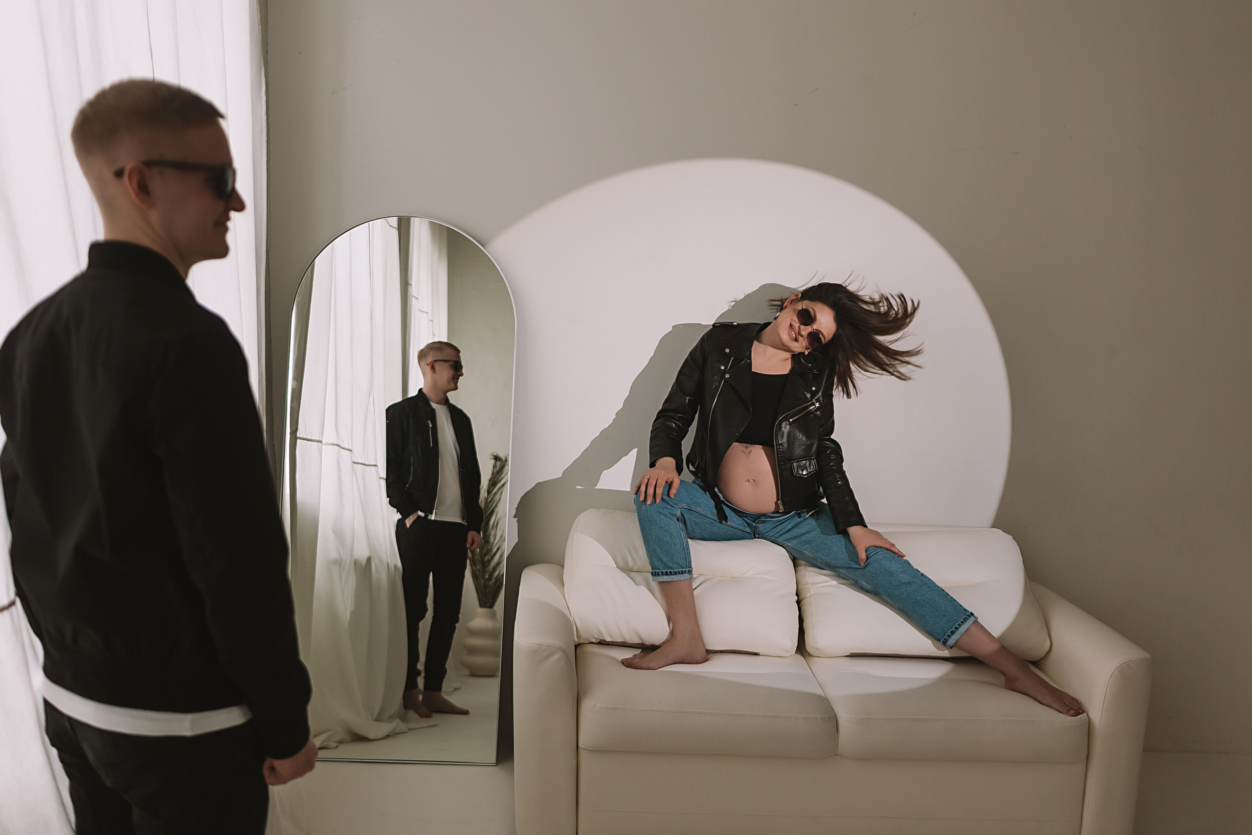 Студия 216 (зал 215). Семейный фотограф Тюмень, фотограф на роды Салмина Мария