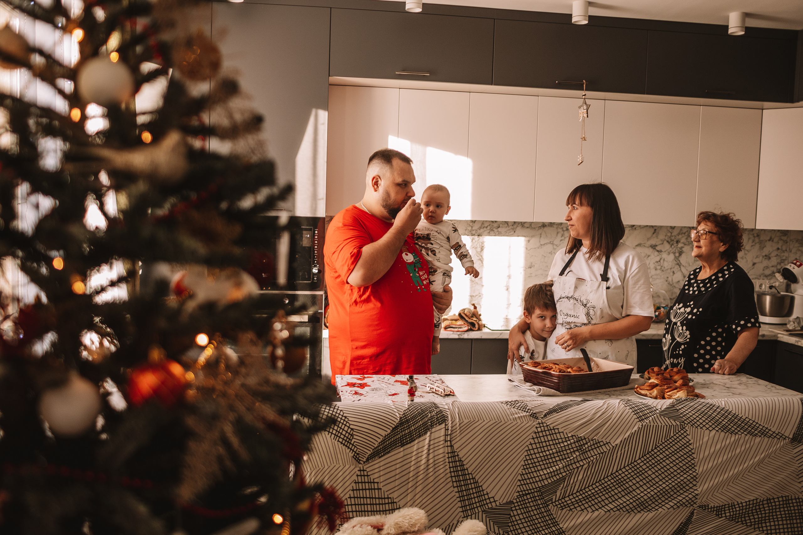 Новогодний Синнабон. Семейный фотограф Тюмень, фотограф на роды Салмина Мария