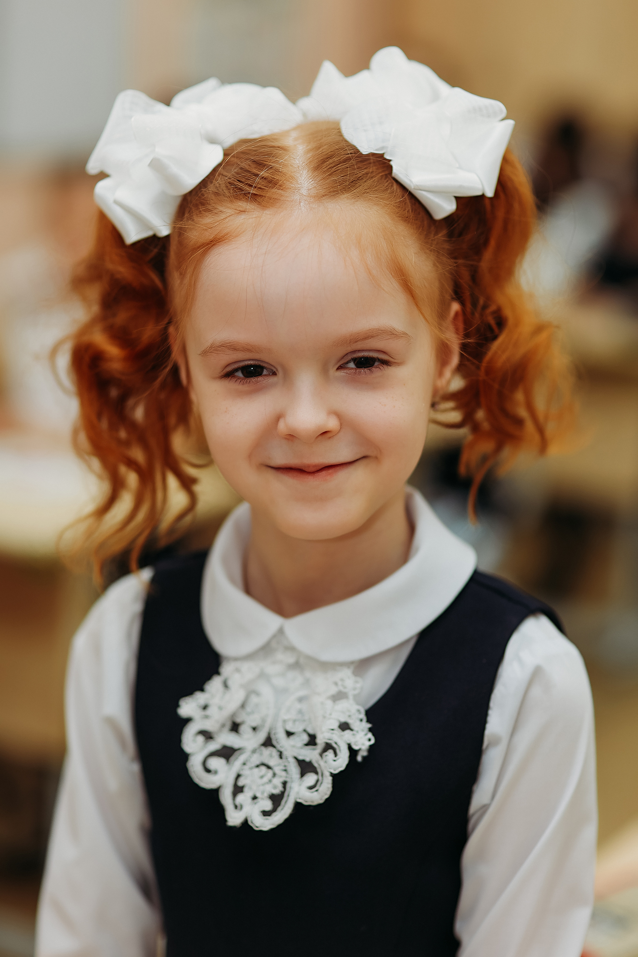 2 класс. Семейный фотограф Тюмень, фотограф на роды Салмина Мария