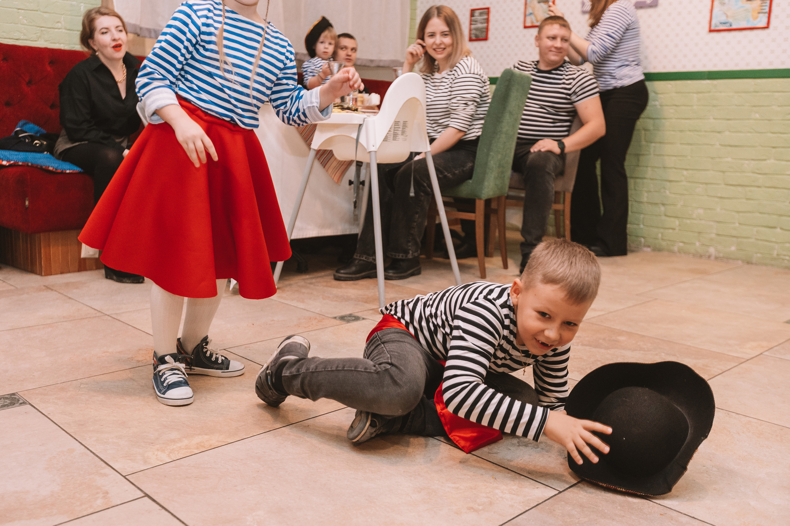 Андерсон. Семейный фотограф Тюмень, фотограф на роды Салмина Мария