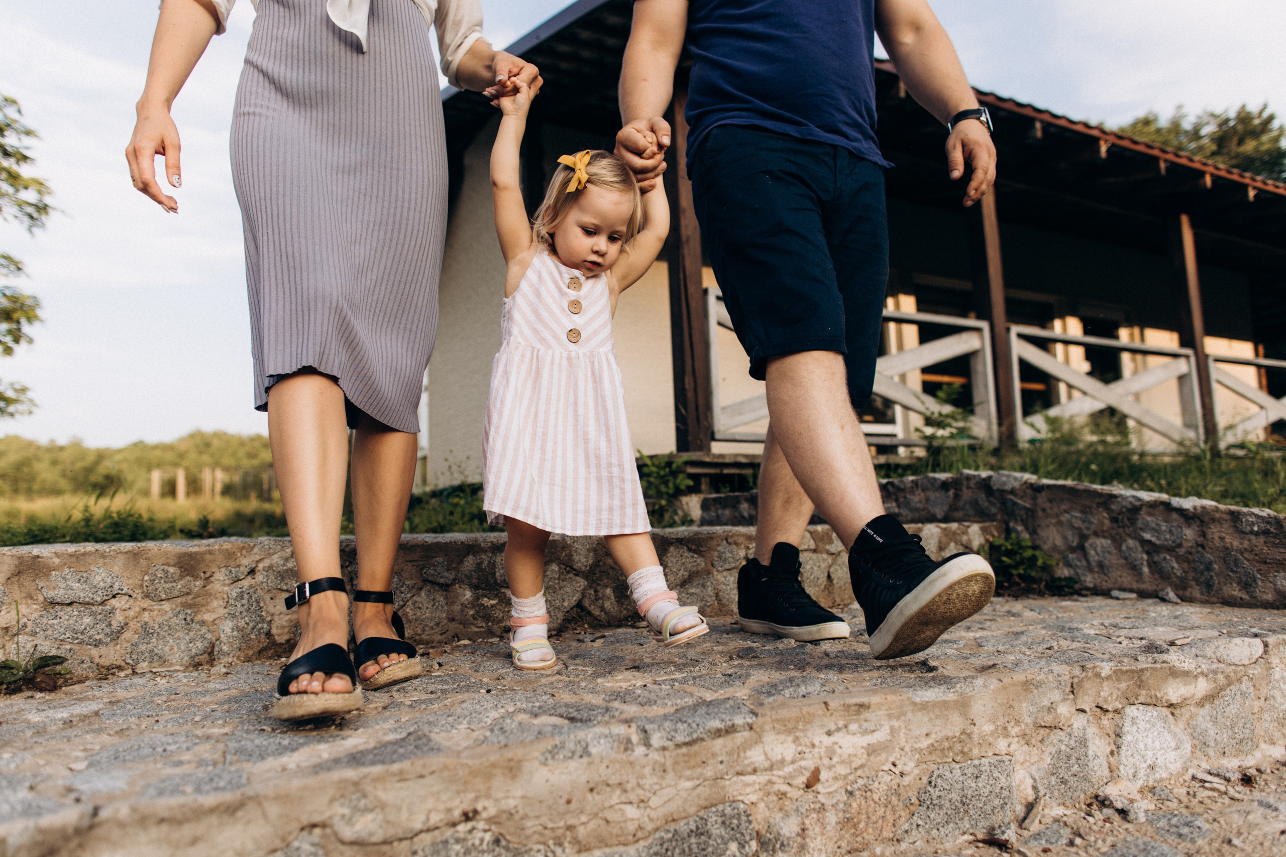 Закатная прогулка Вики Димы и Ульяны. Семейный фотограф в Краснодаре Анна Пасик