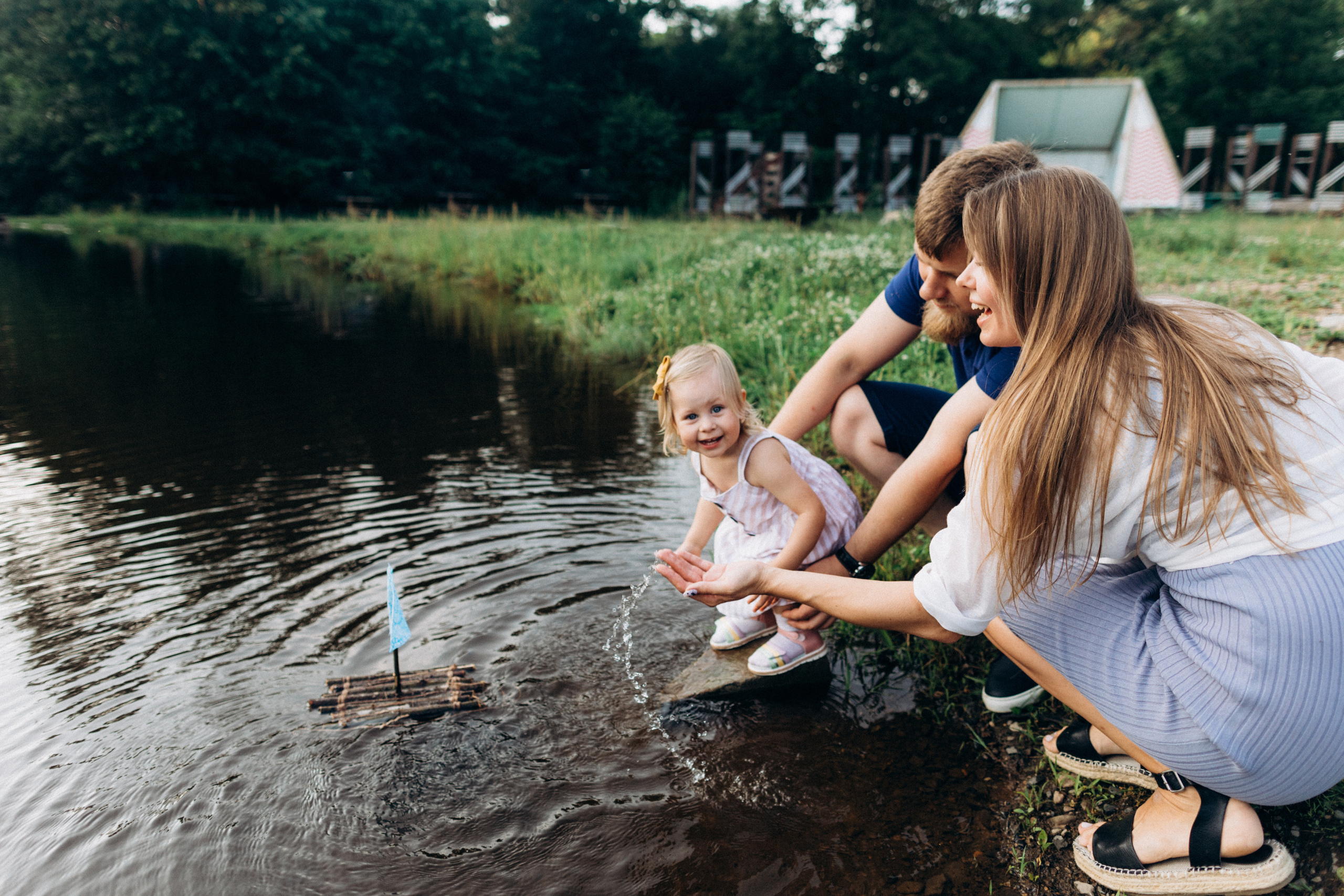 Закатная прогулка Вики Димы и Ульяны. Семейный фотограф в Краснодаре Анна Пасик