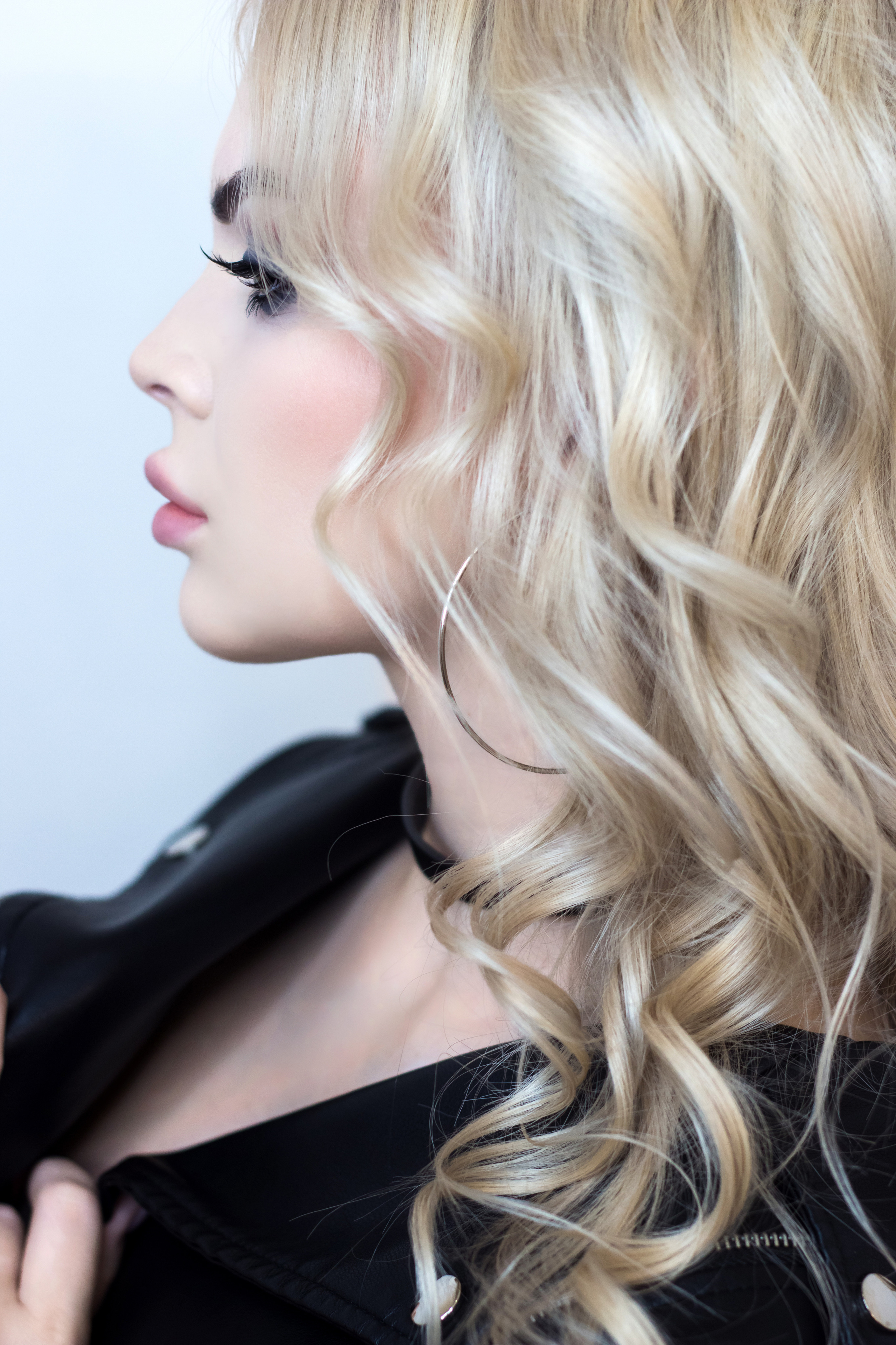 Салон красоты. Креативное окрашивание, визаж. Фотограф Мария Винницкая