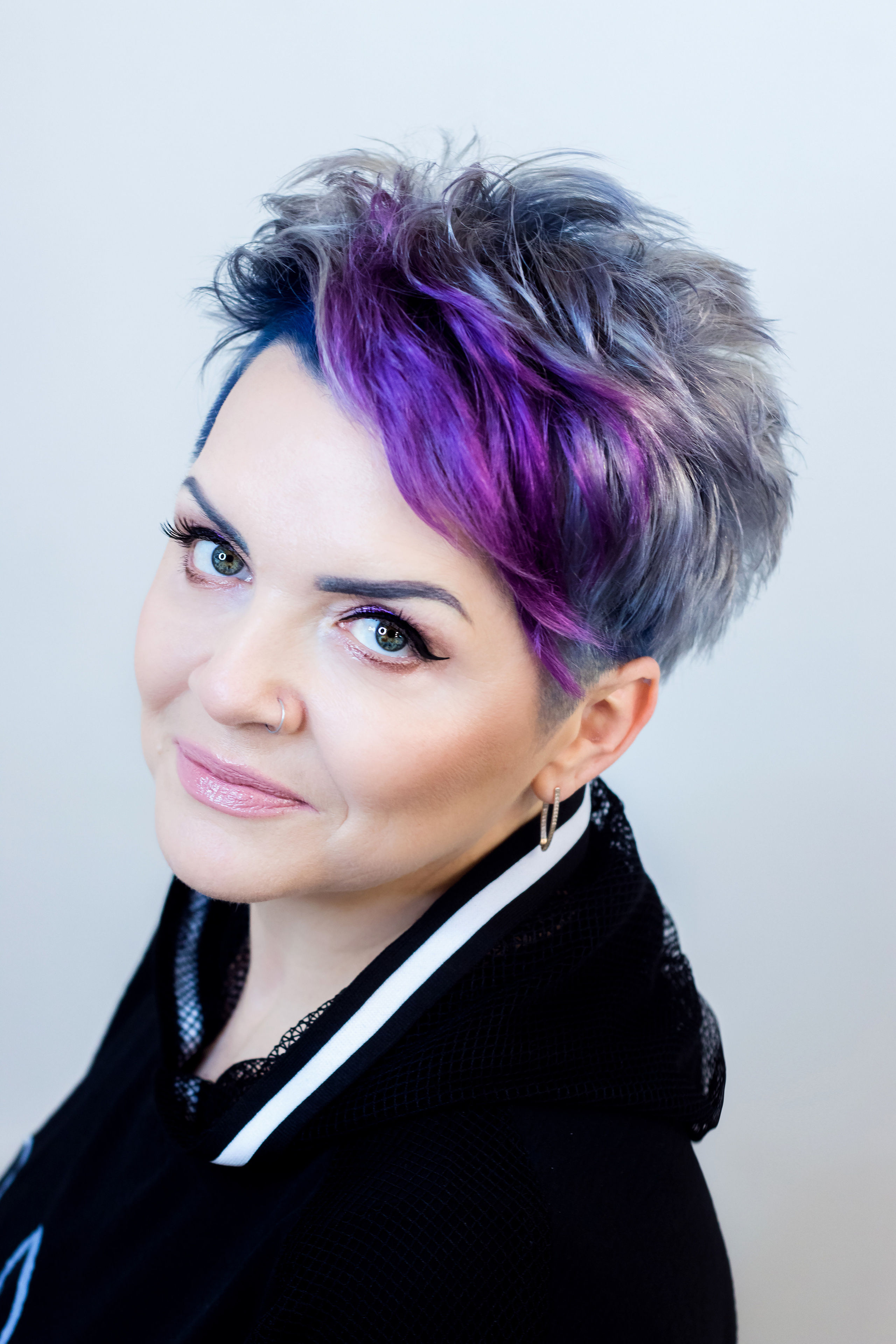 Салон красоты. Креативное окрашивание, визаж. Фотограф Мария Винницкая