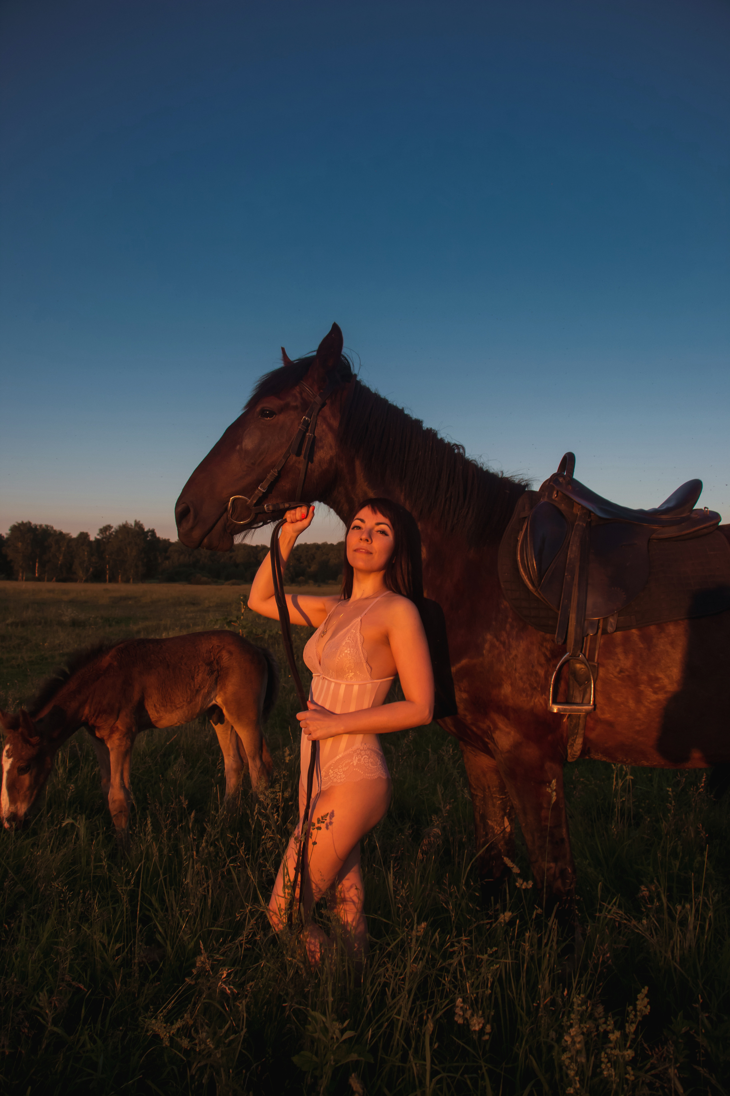 Юля и лошади. Фотограф Мария Винницкая