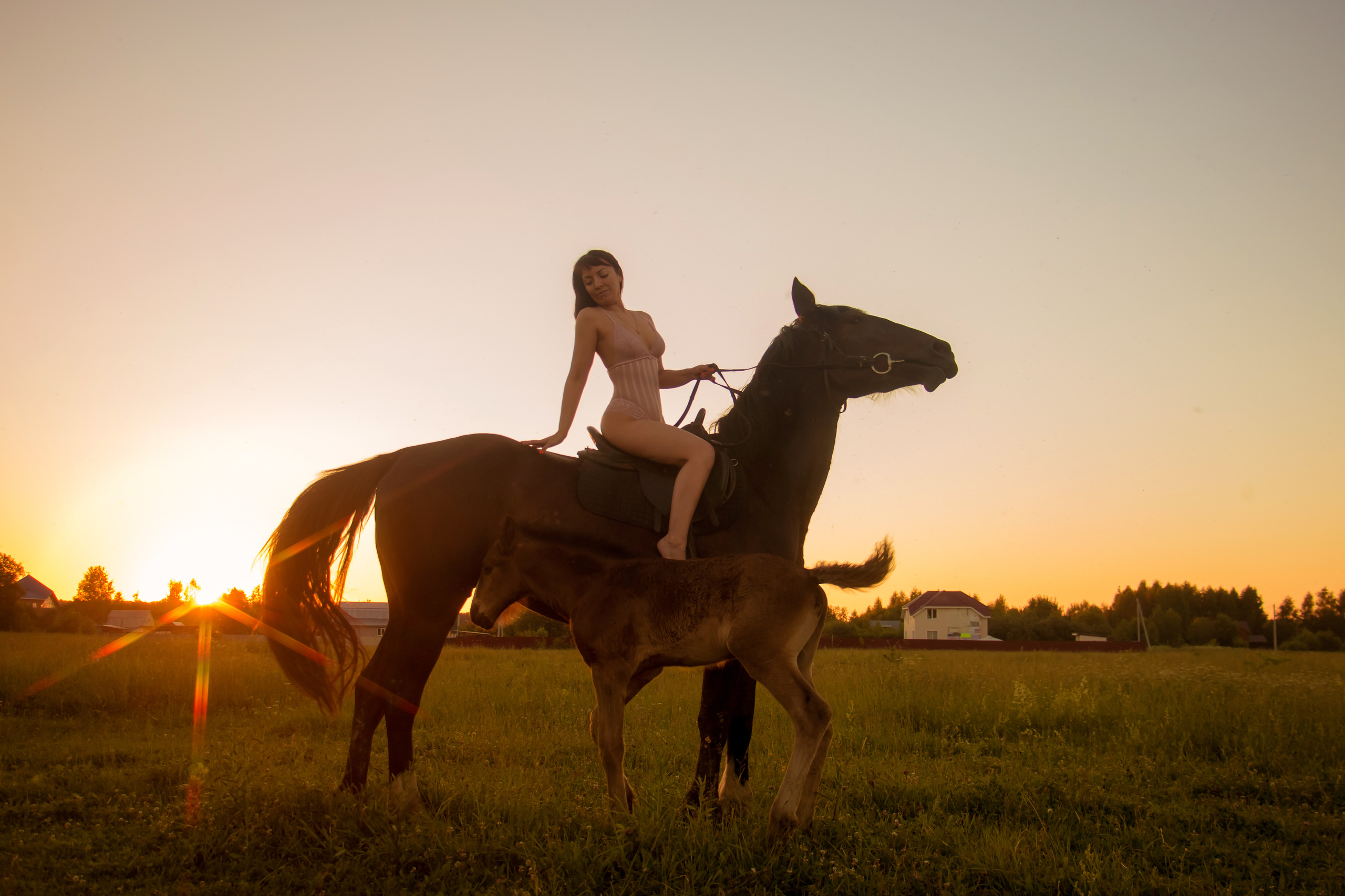 Юля и лошади. Фотограф Мария Винницкая