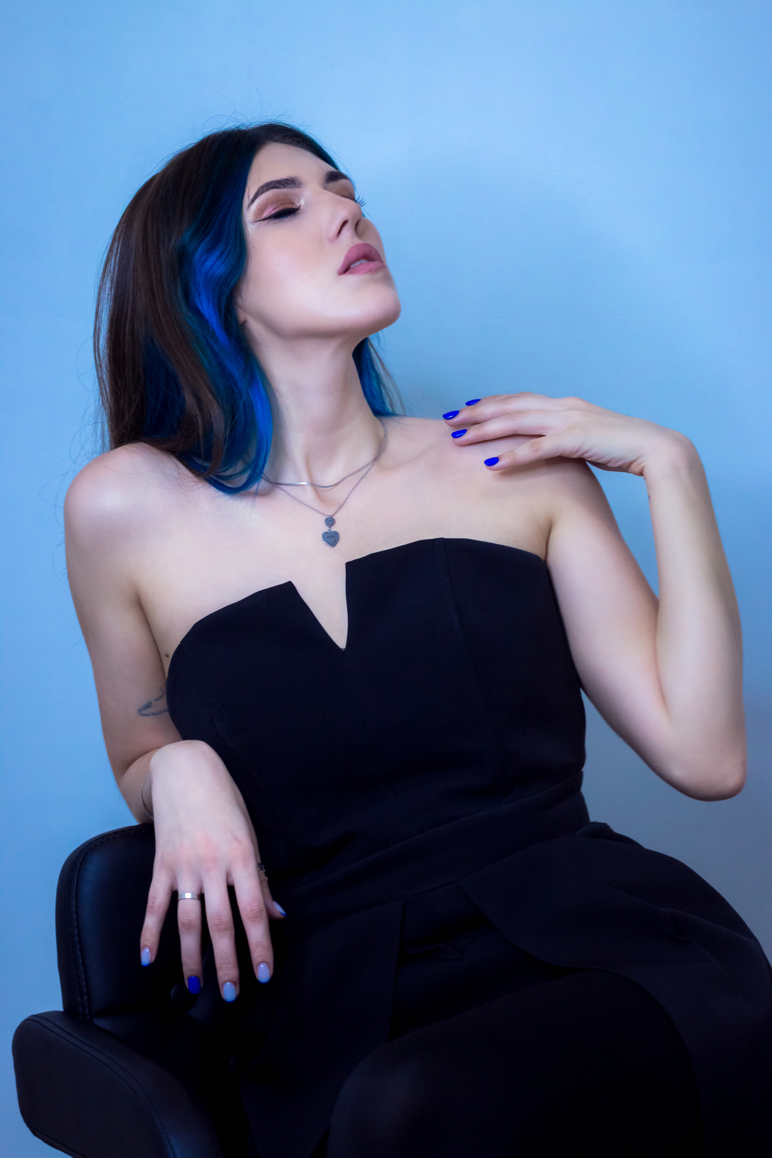 Салон красоты. Креативное окрашивание, визаж. Фотограф Мария Винницкая