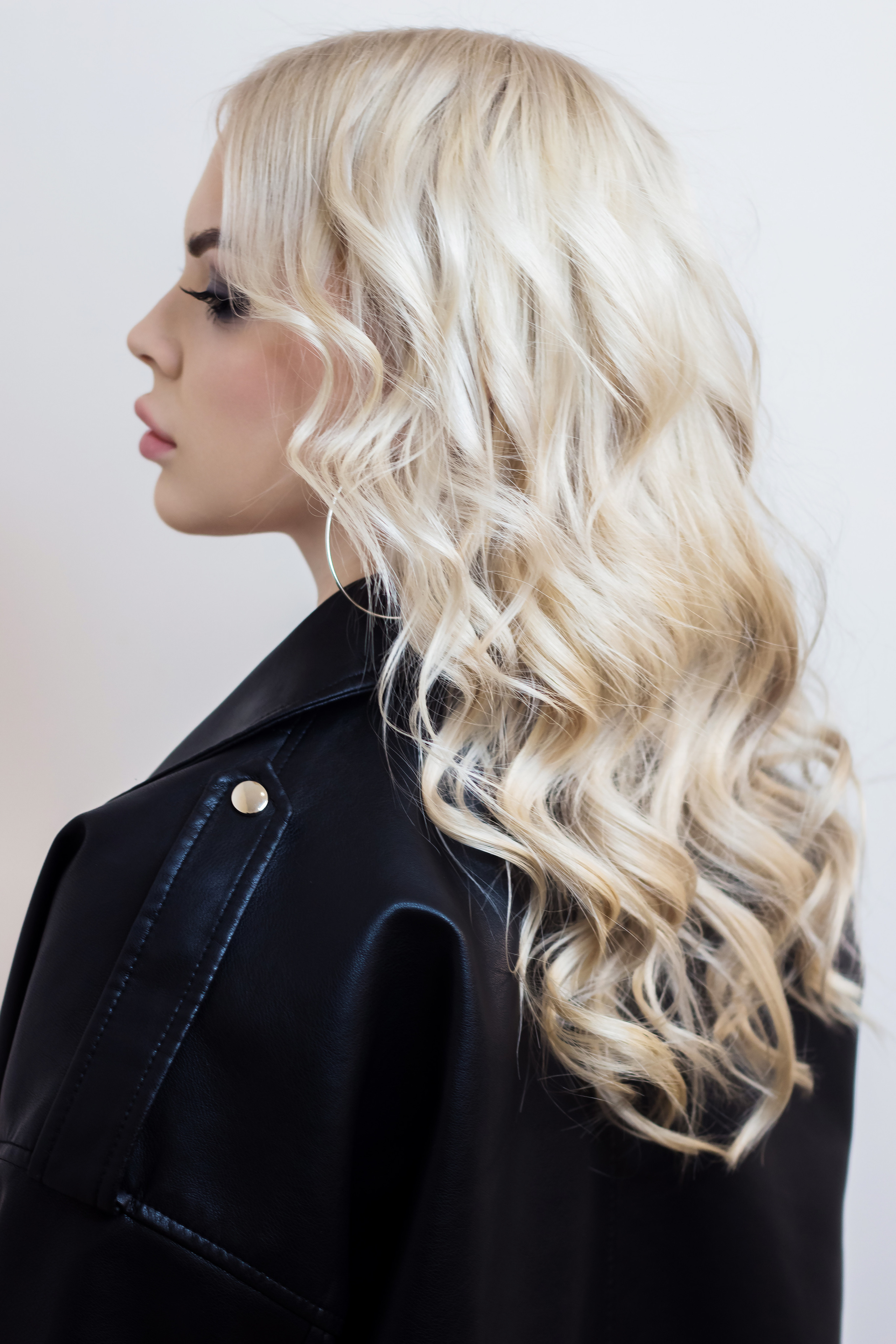 Салон красоты. Креативное окрашивание, визаж. Фотограф Мария Винницкая