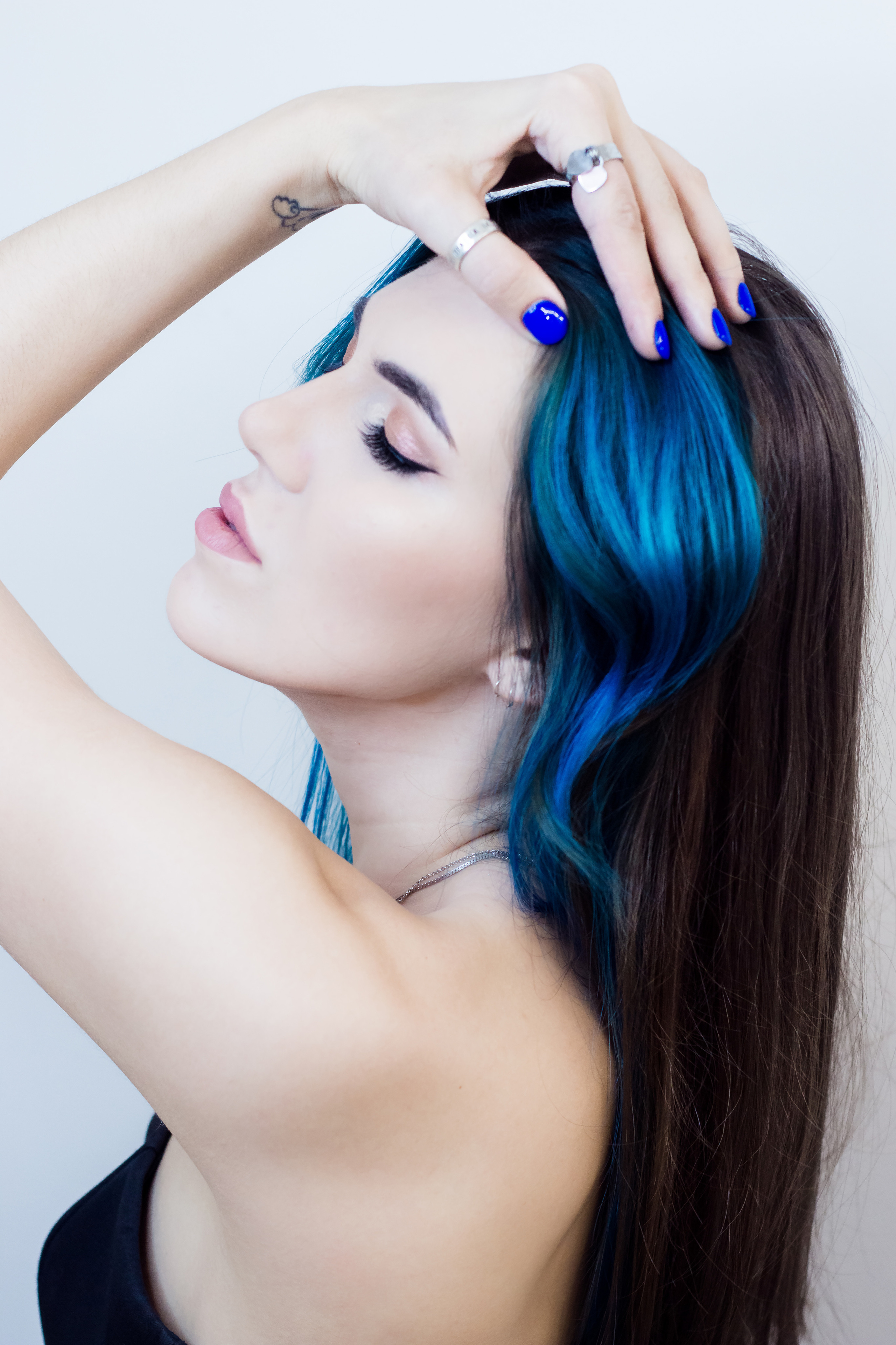 Салон красоты. Креативное окрашивание, визаж. Фотограф Мария Винницкая