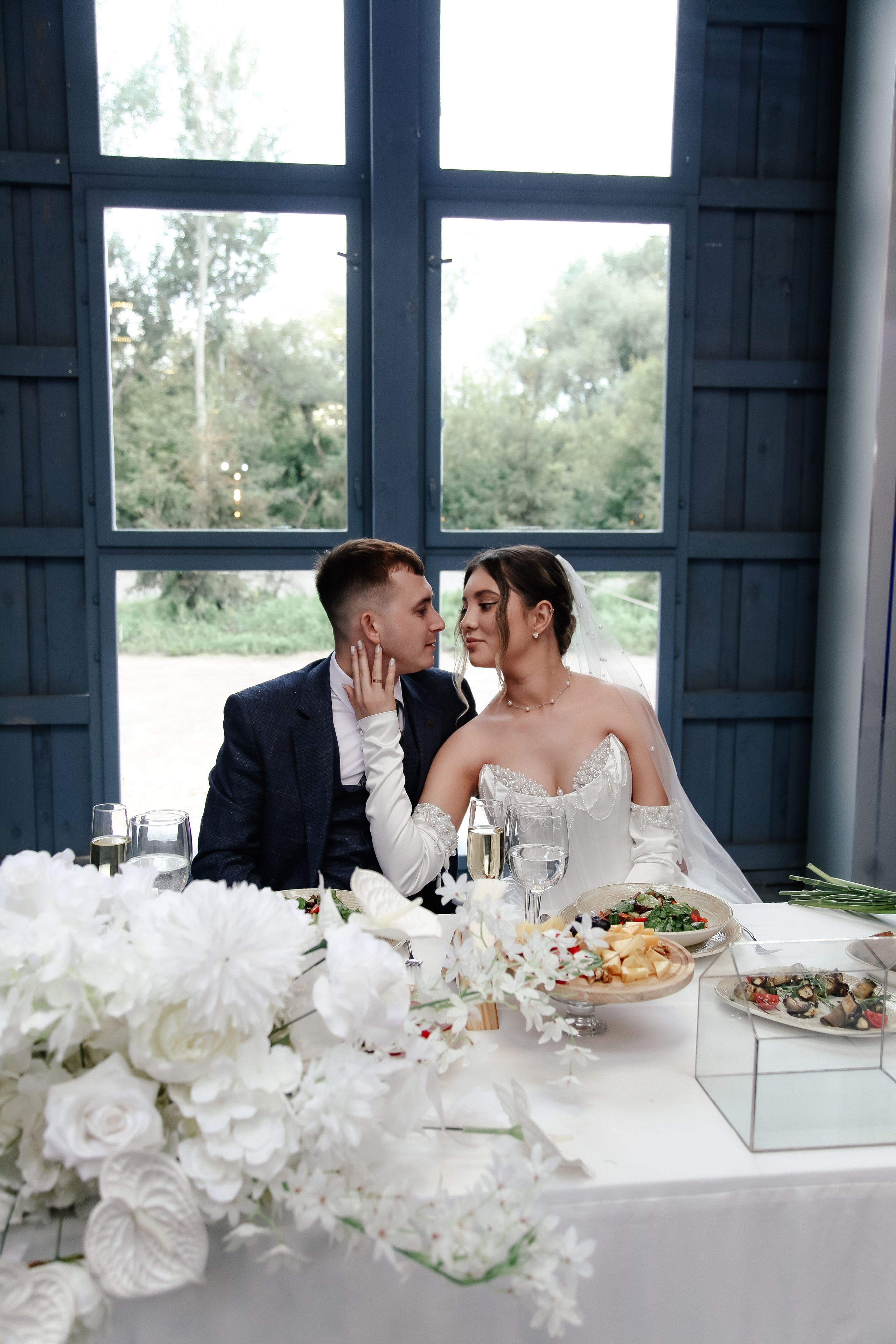 Ренат и Влада. Свадебный фотограф в Санкт-Петербурге Лолита Романова