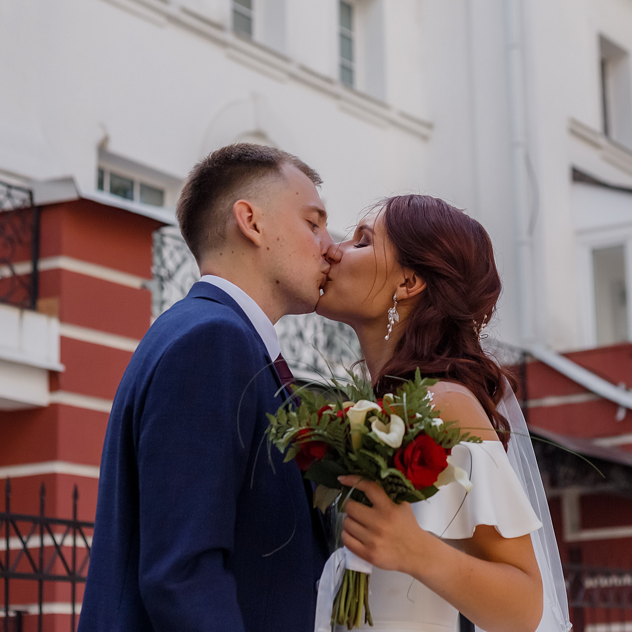 Свадебная фото прогулка. Фотограф Софья Васильковская