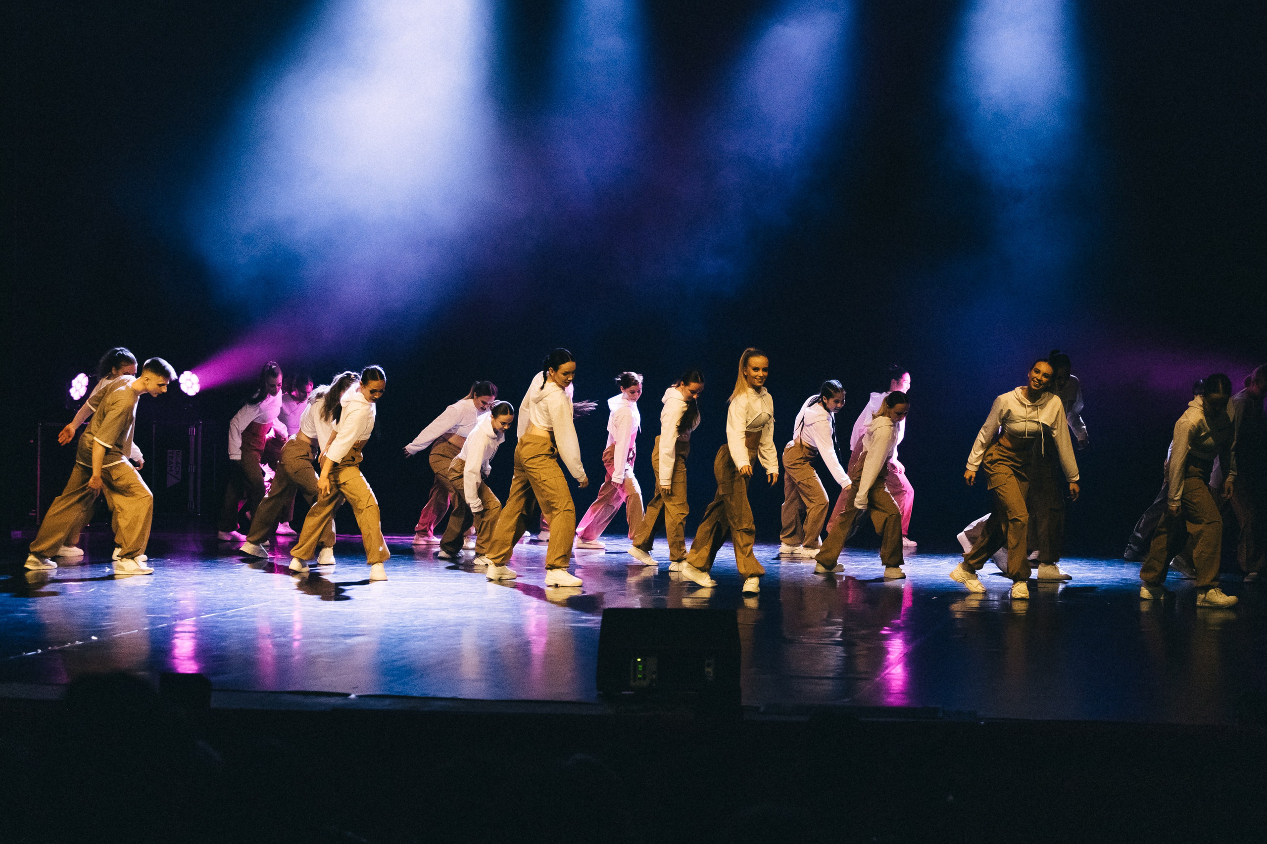 Отчётный концерт (КемГИК). Фотограф Кемерово | Сергей