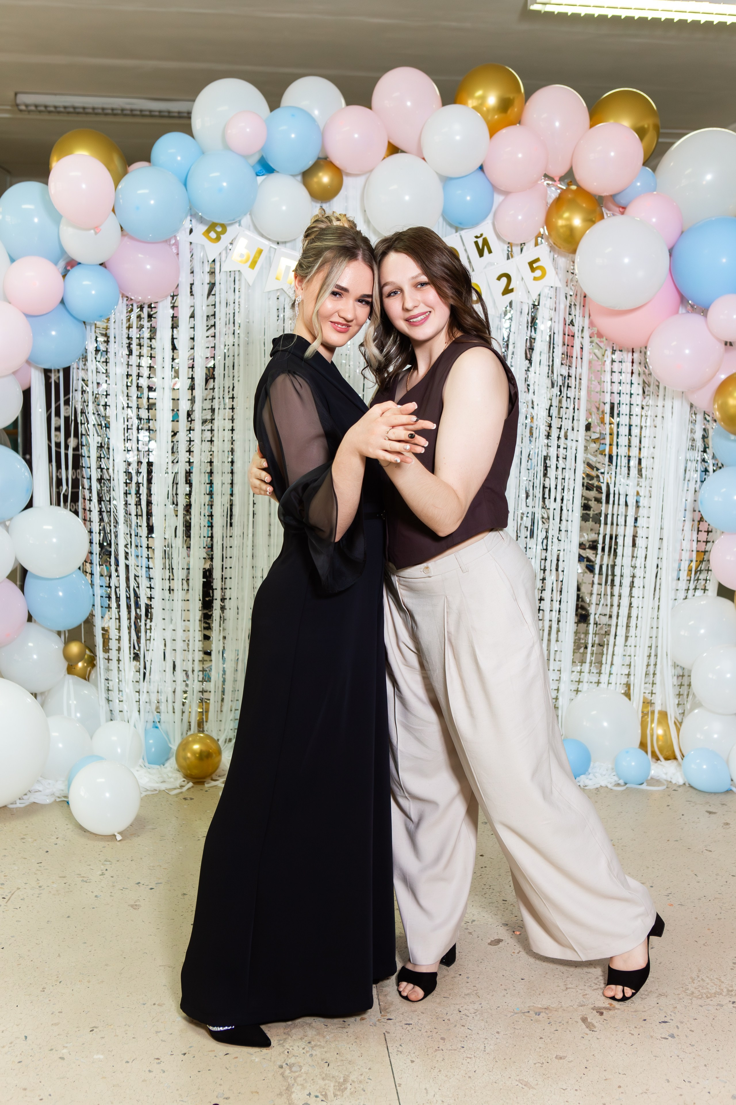 ФОТОСЕССИЯ С РОДИТЕЛЯМИ ВЫПУСКНОЙ 2025 9 ШКОЛА МЦЕНСК. ТВОЙ АЛЬБОМ / ТВОИ ПРАВИЛА