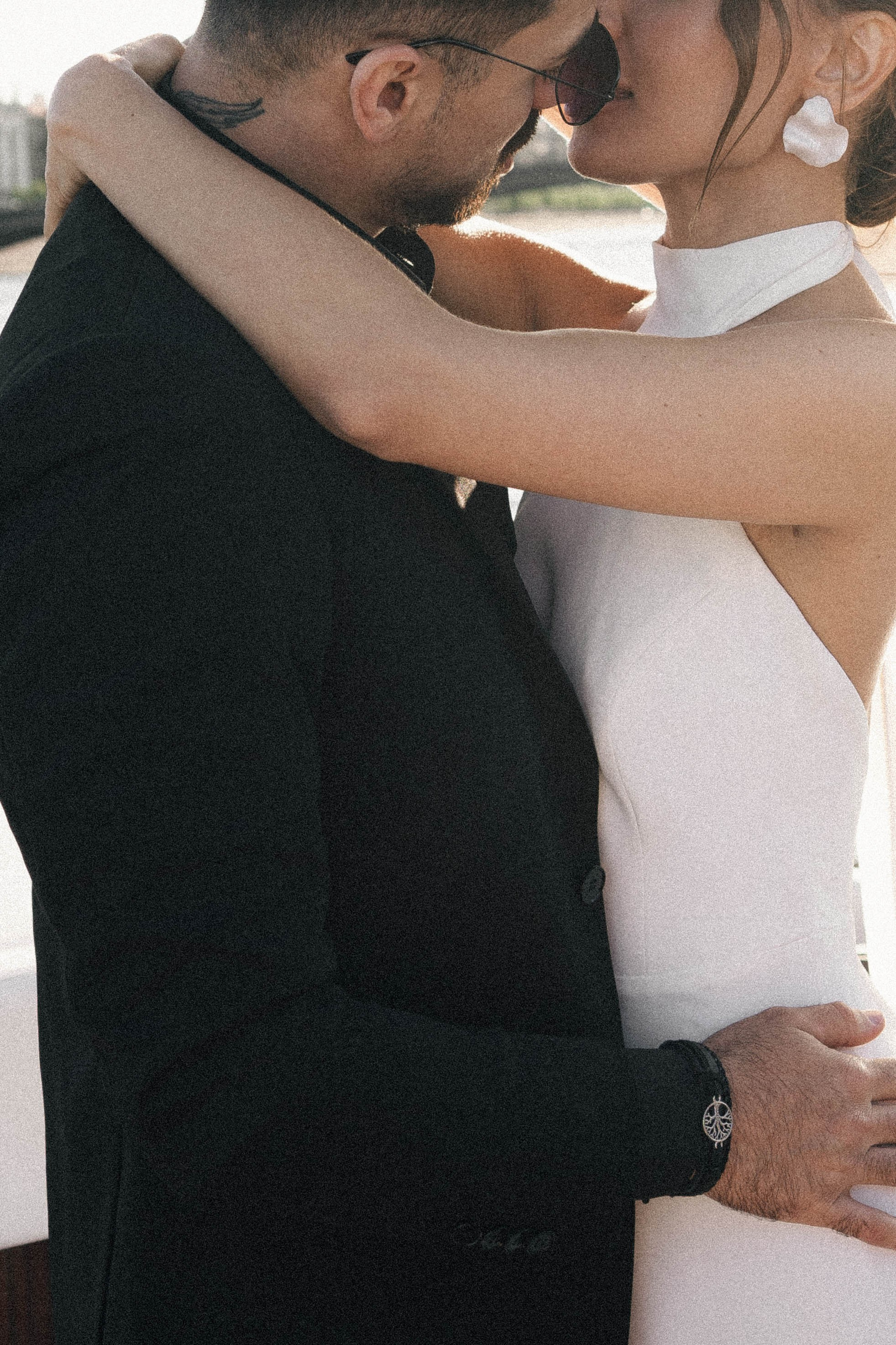 СВАДЕНБНАЯ СЬЕМКА НА КАТЕРЕ ПО КАНАЛАМ САНКТ-ПЕТЕРБУРГА И В АКВАТОРИИ НЕВЫ. Профессиональный фотограф, Санкт-Петербург — Виктория Богомолова