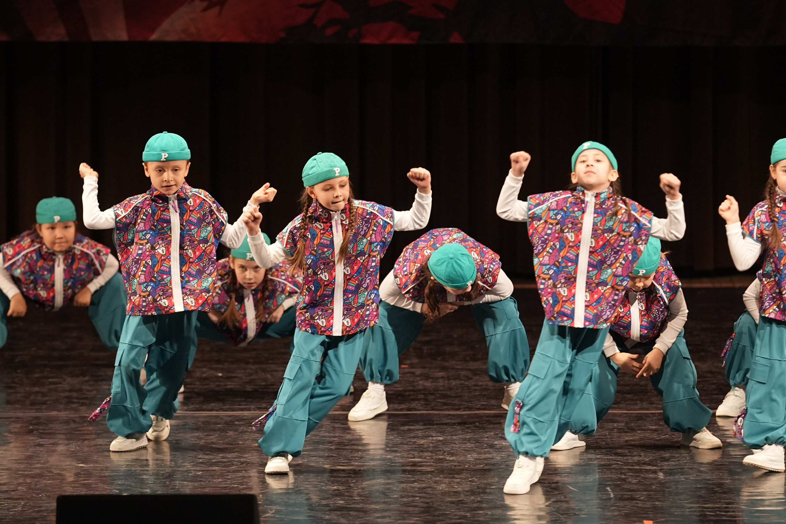 7 декабря, блок 1, г. Москва. Золотое яблочко