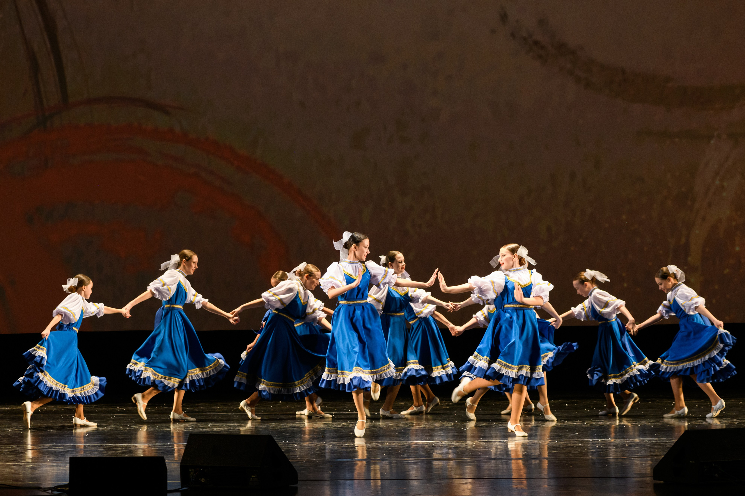 23 апреля, часть 2, БКЗ Октябрьский, г. Санкт-Петербург. Золотое яблочко