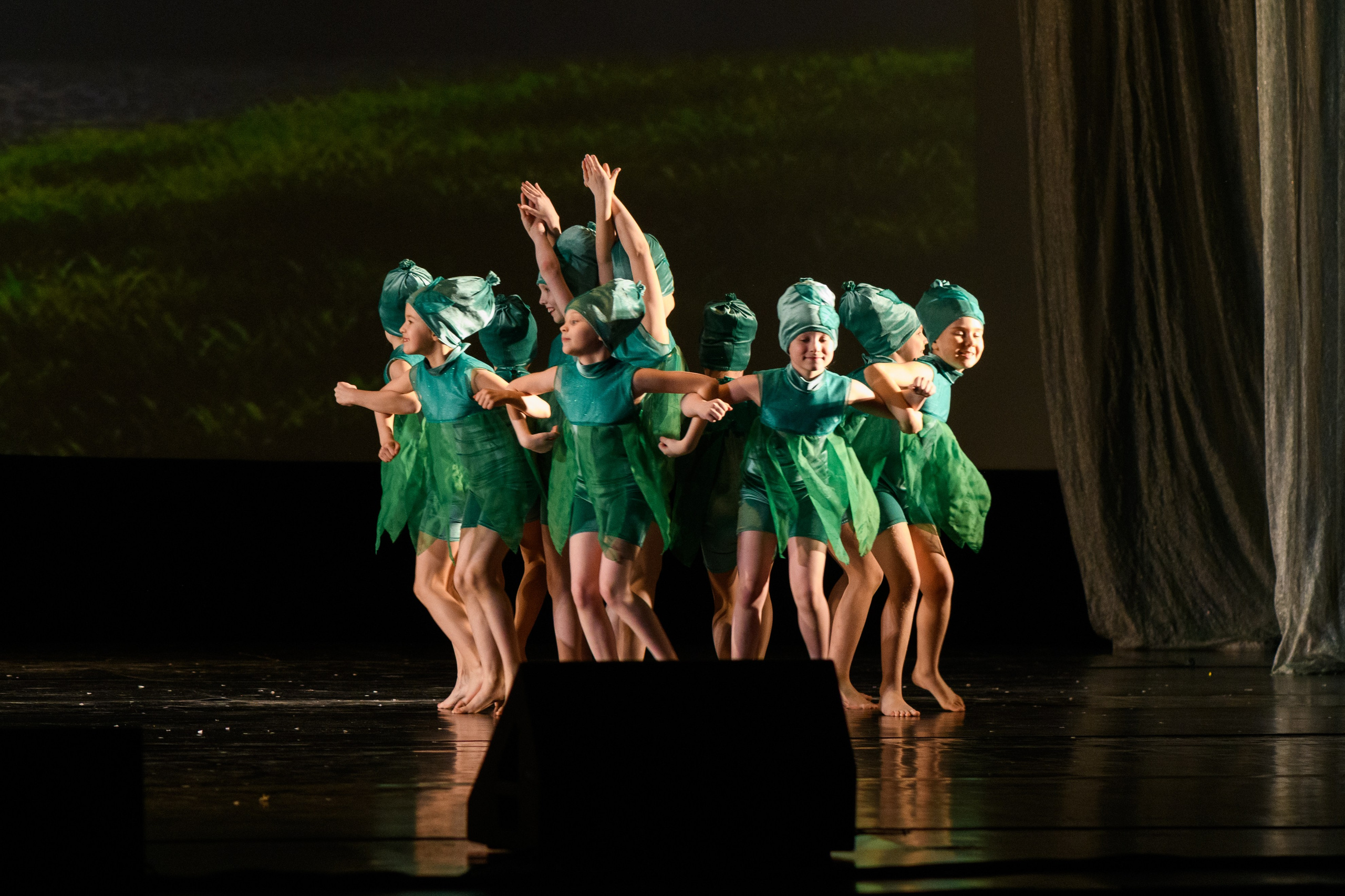 23 апреля, часть 2, БКЗ Октябрьский, г. Санкт-Петербург. Золотое яблочко