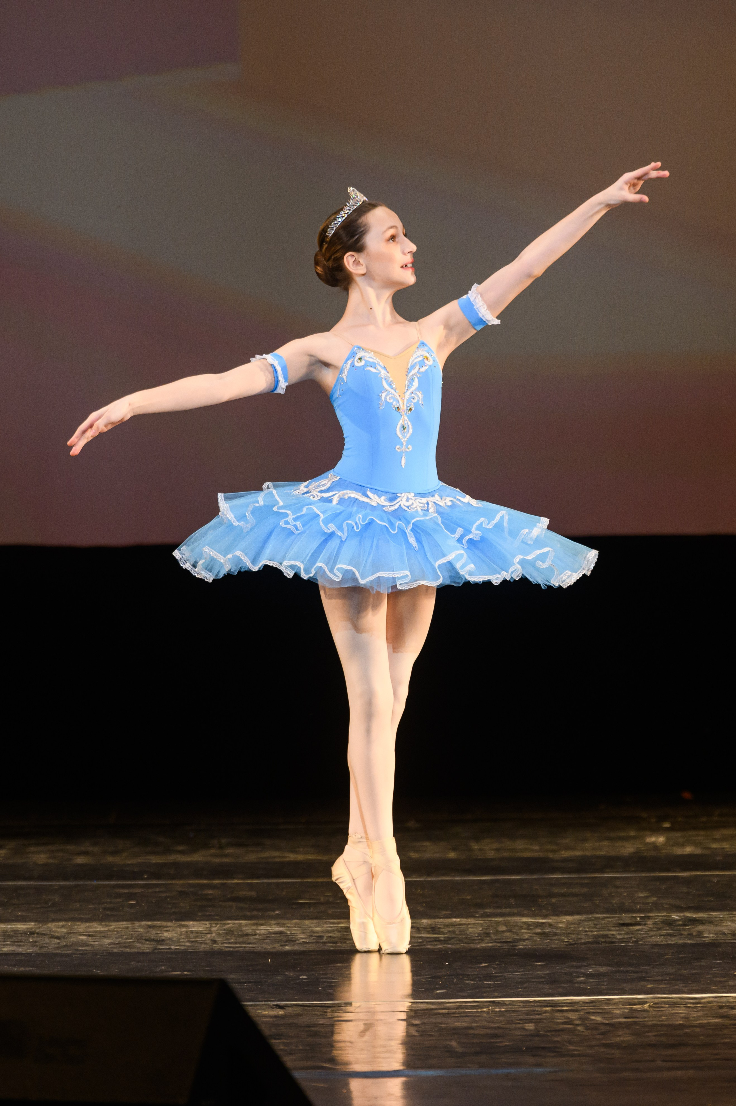 23 апреля, часть 1, БКЗ Октябрьский, г. Санкт-Петербург. Золотое яблочко