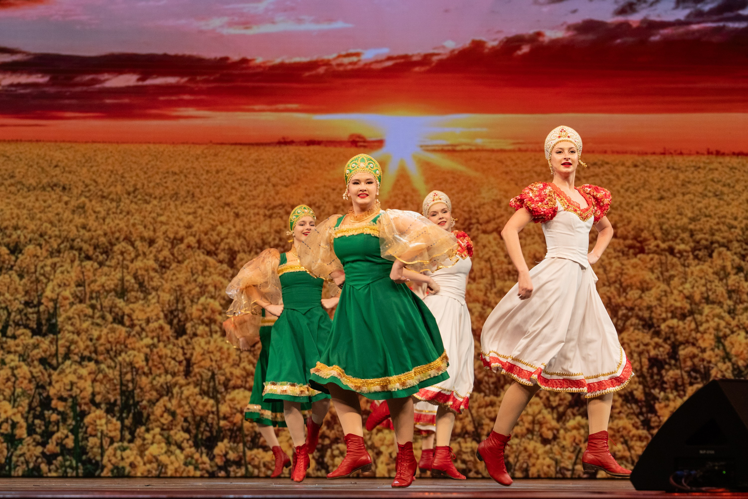 16 мая, г. Москва, Кремль, Концерт. Золотое яблочко