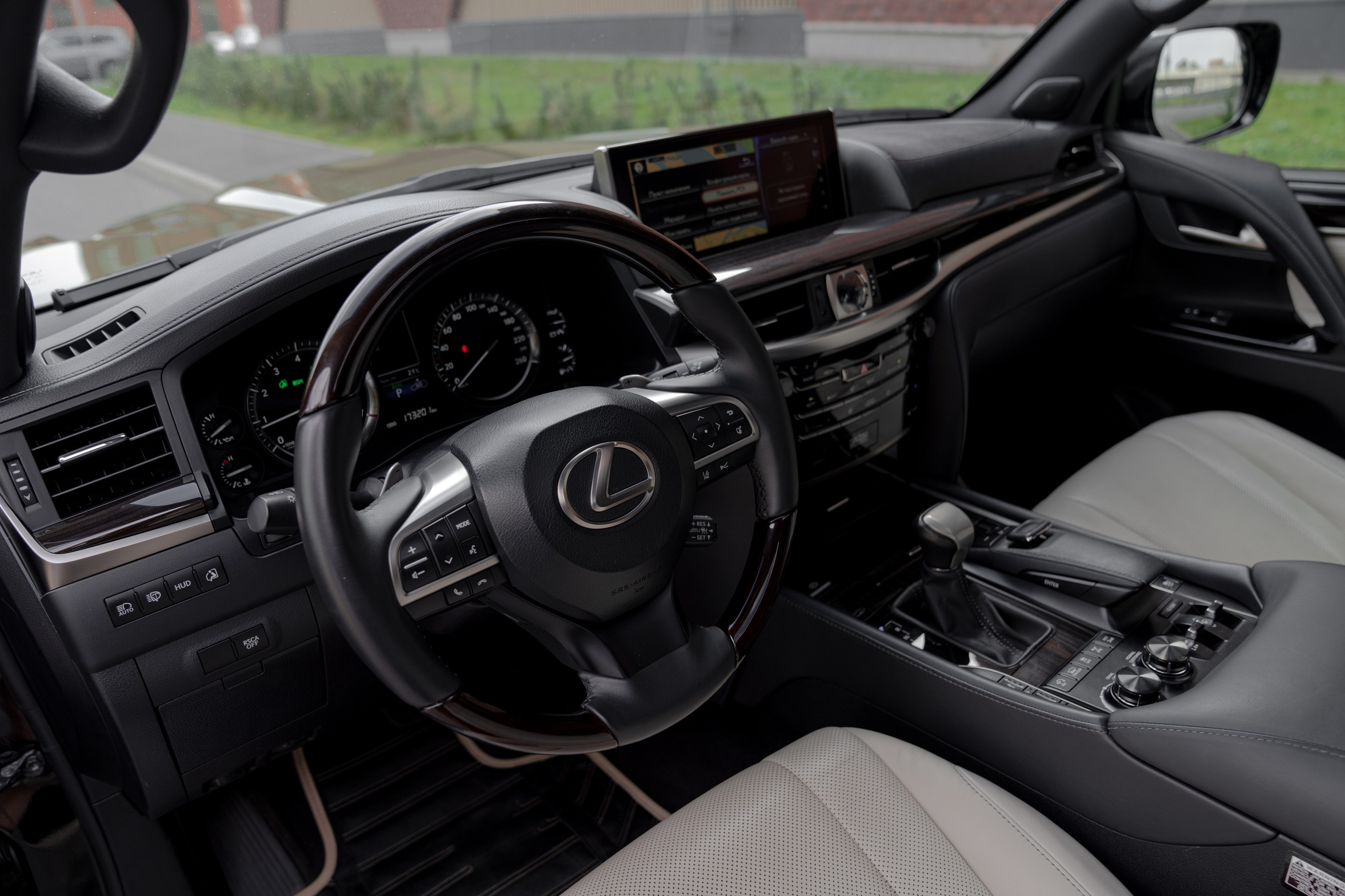 Фото для продажи авто. Фотограф в Санкт-Петербурге Мария Александрова