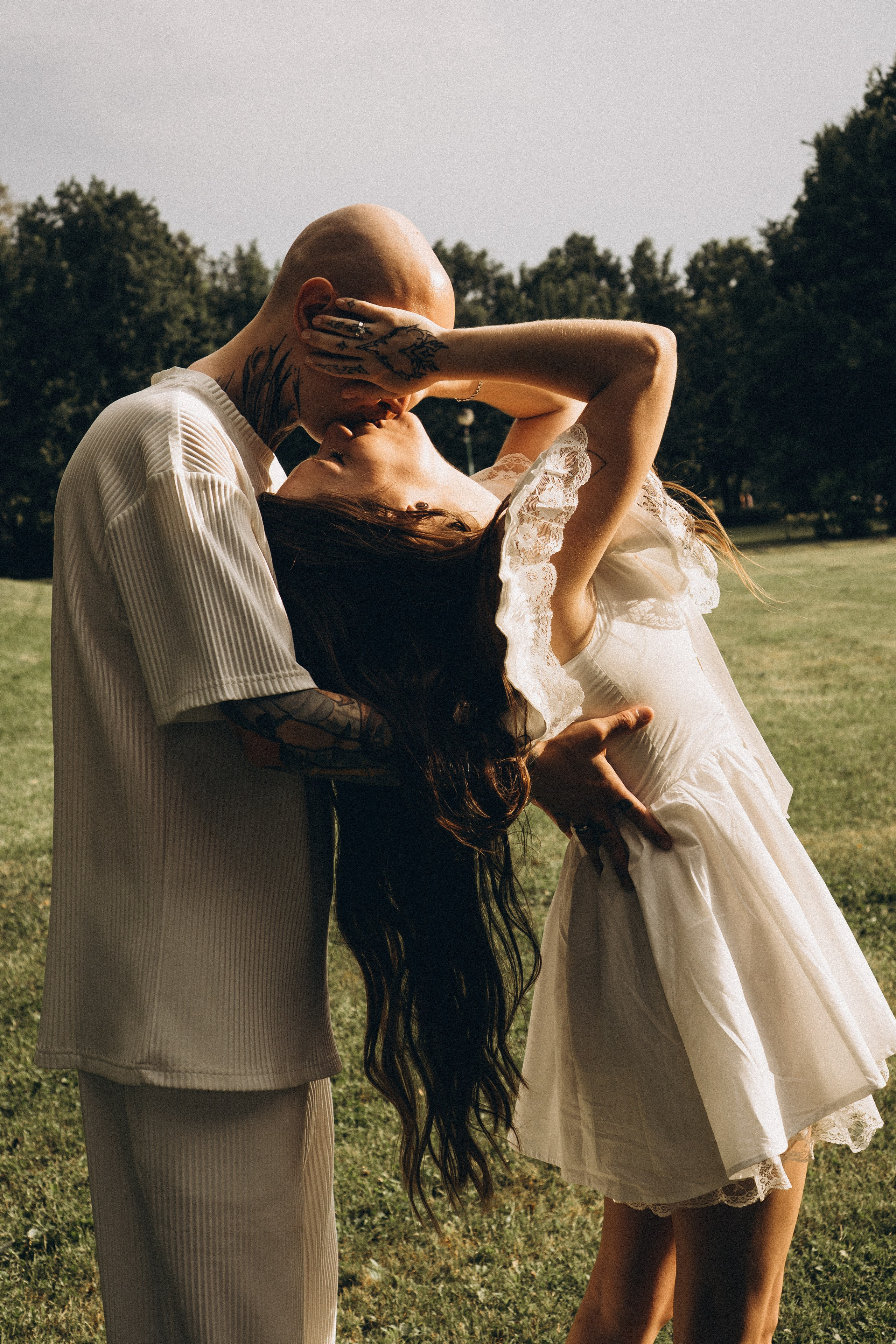 СВАДЕБНАЯ ПРОГУЛКА ПО ТАВРИЧЕСКОМУ САДУ И НЕВСКОЙ РАТУШЕ. Профессиональный фотограф, Санкт-Петербург — Виктория Богомолова