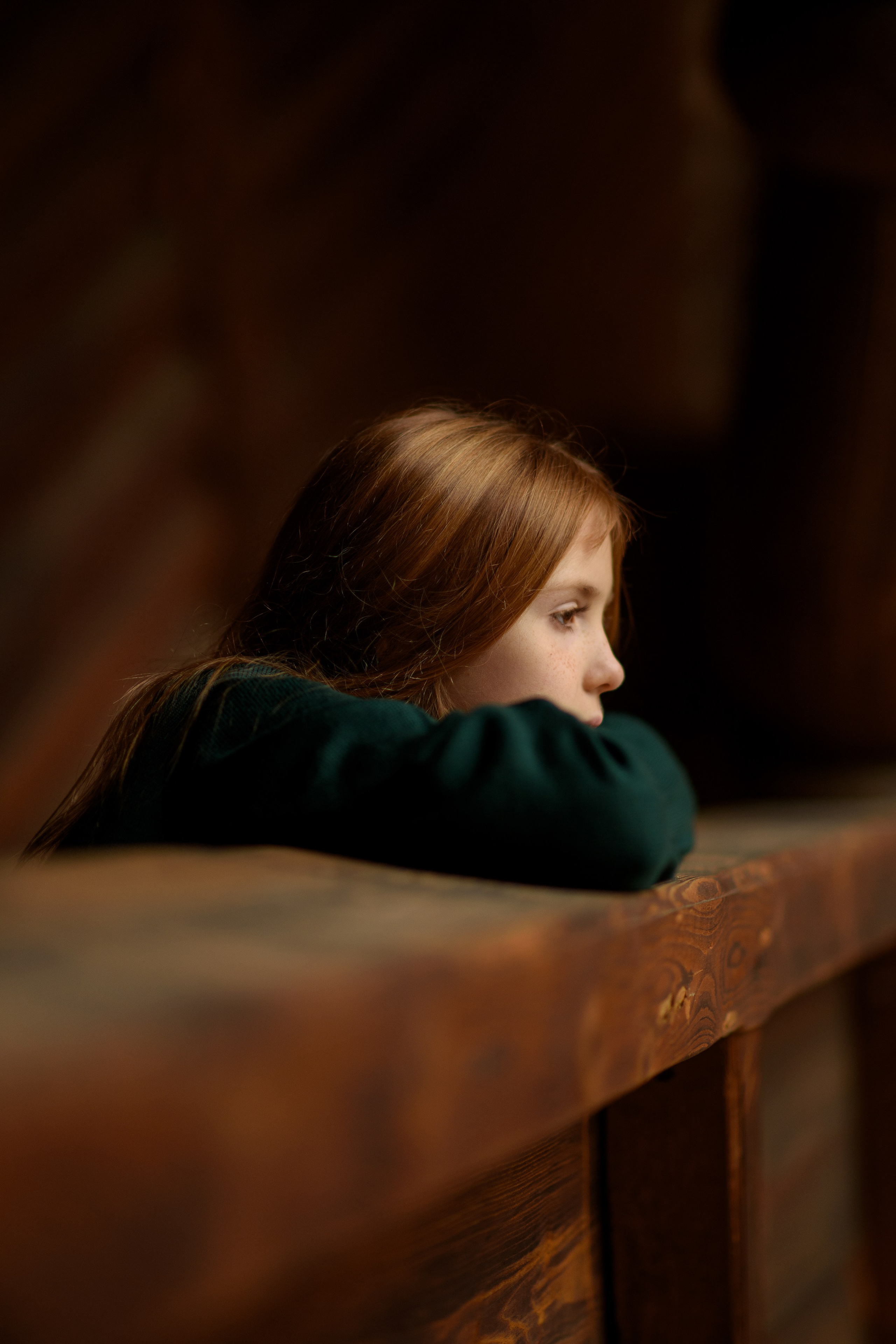 Фотосессия рыжей девочки-подростка в Коломенском. Главная