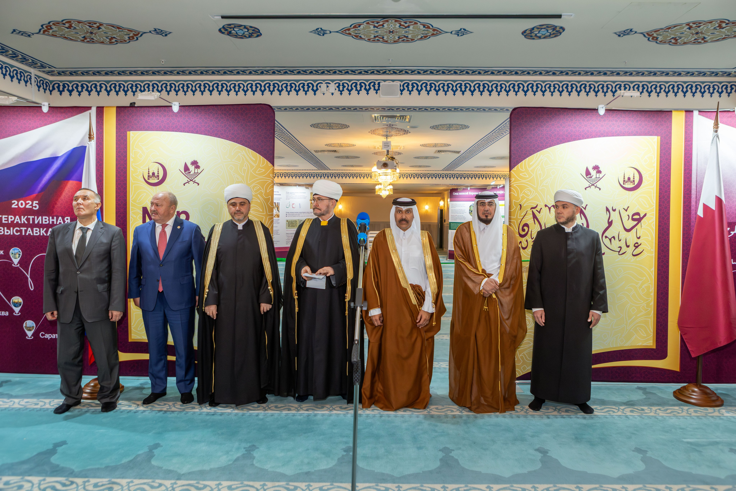 Открытие выставки Мир Корана. Рекламный, предметный, репортажный, семейный фотограф и художник в Москве