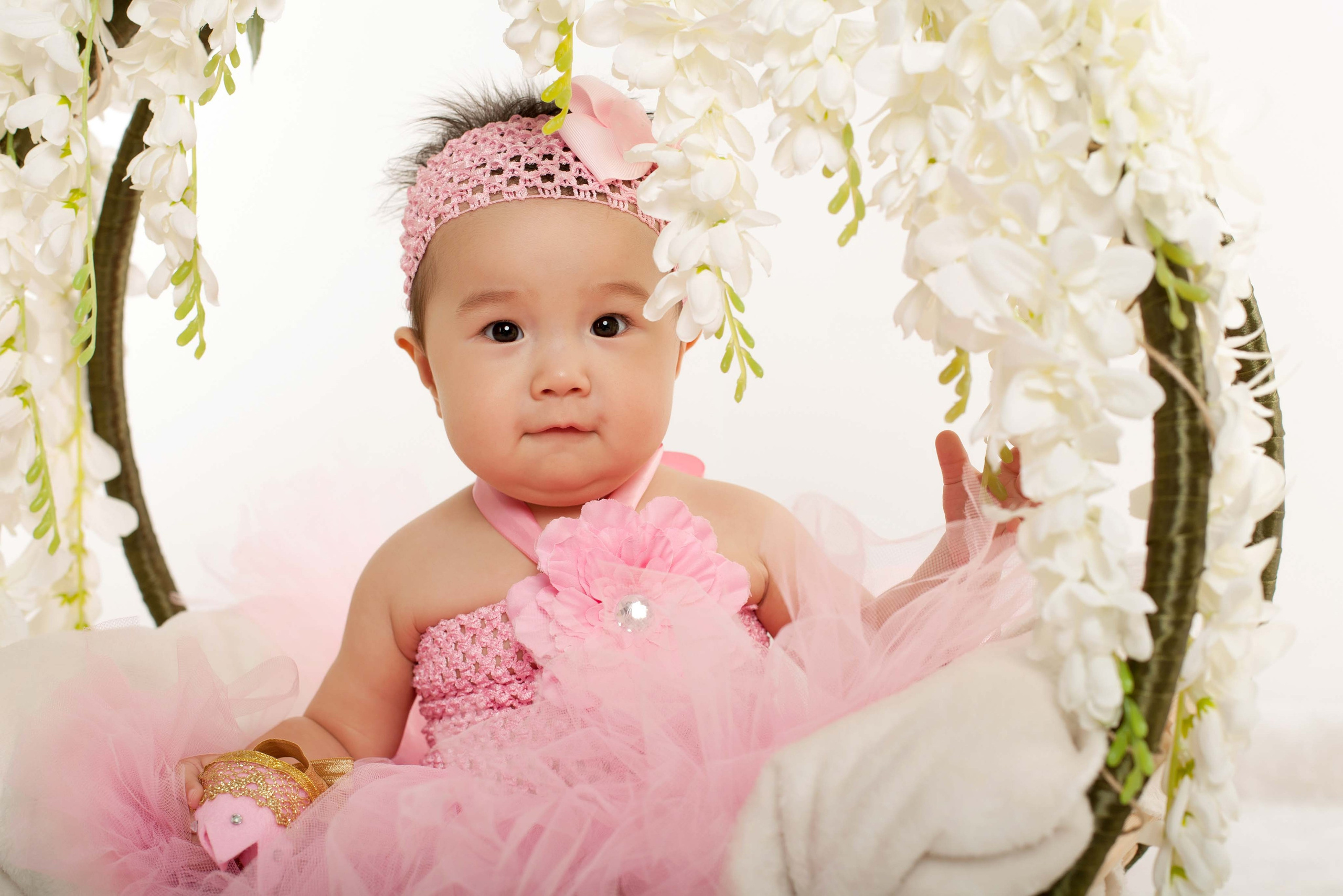 Семейная фотосессия в фотостудии Алматы. Фотостудия Алматы. Семейная и детская фотостудия Family studio.Фотограф Алматы