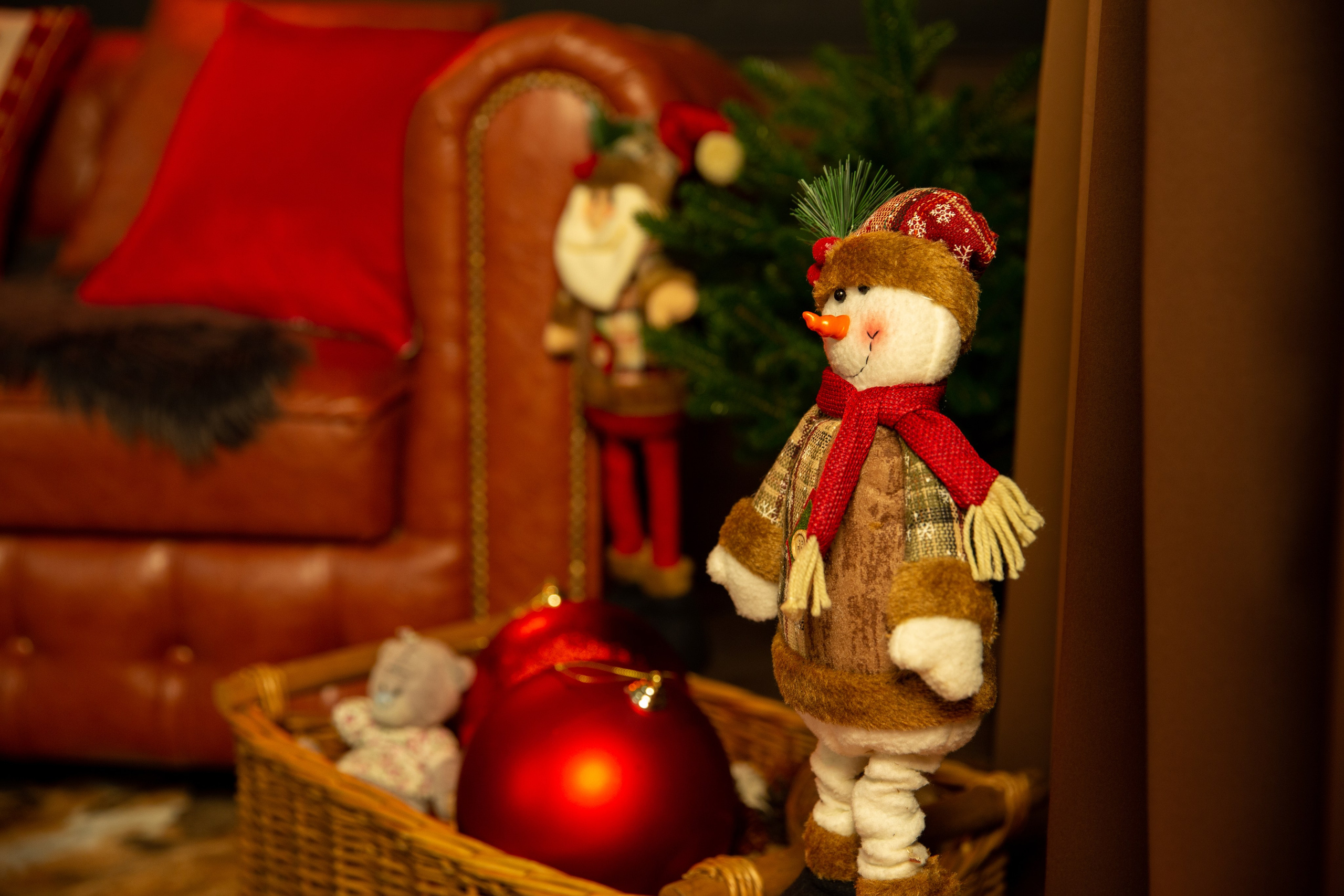 Локация «Загородный дом». Фотостудия Алматы. Семейная и детская фотостудия Family studio.Фотограф Алматы